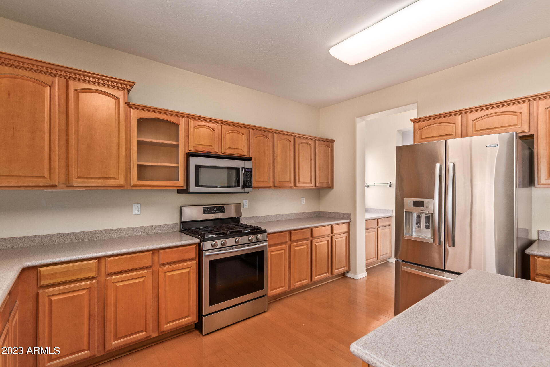 121 N SILVERWOOD Drive