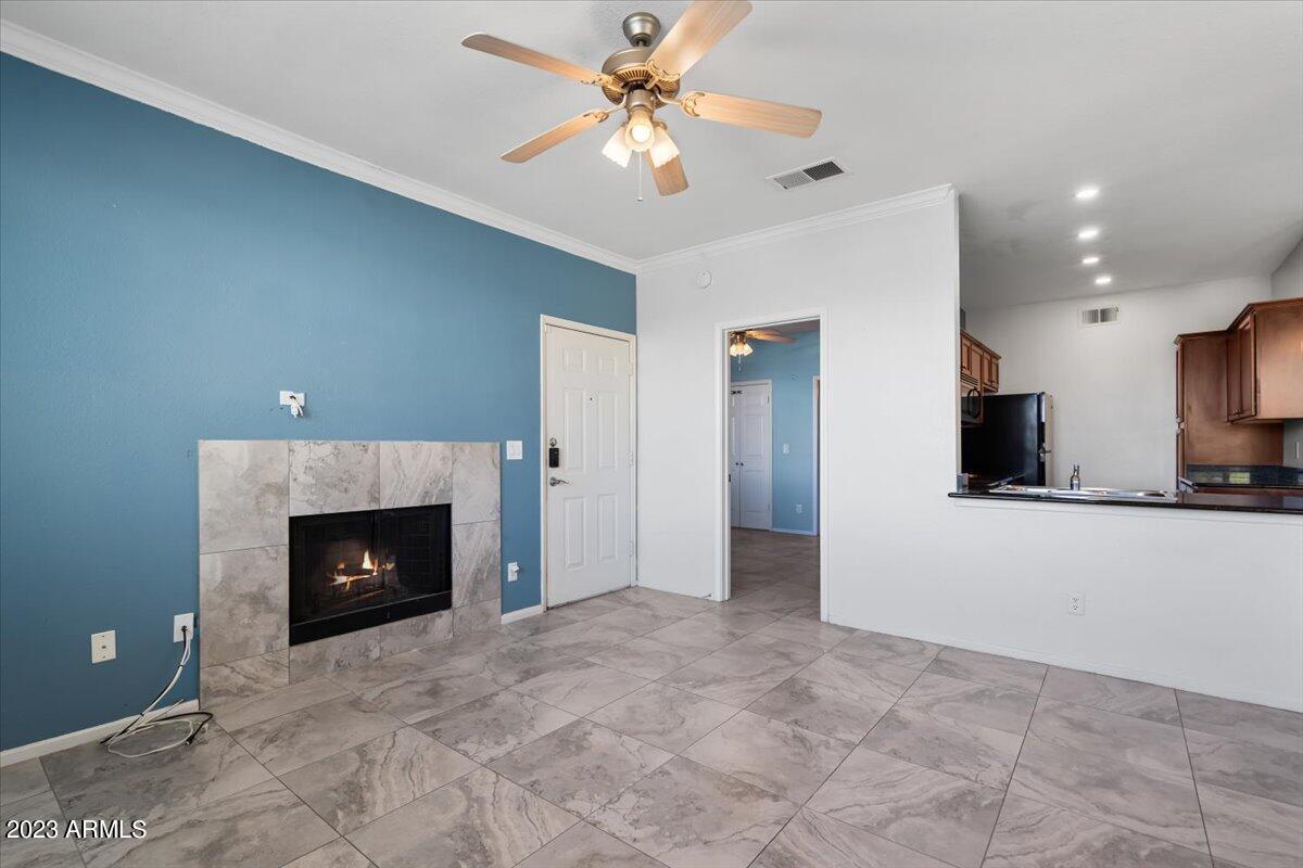 7009 E ACOMA Drive # 2149