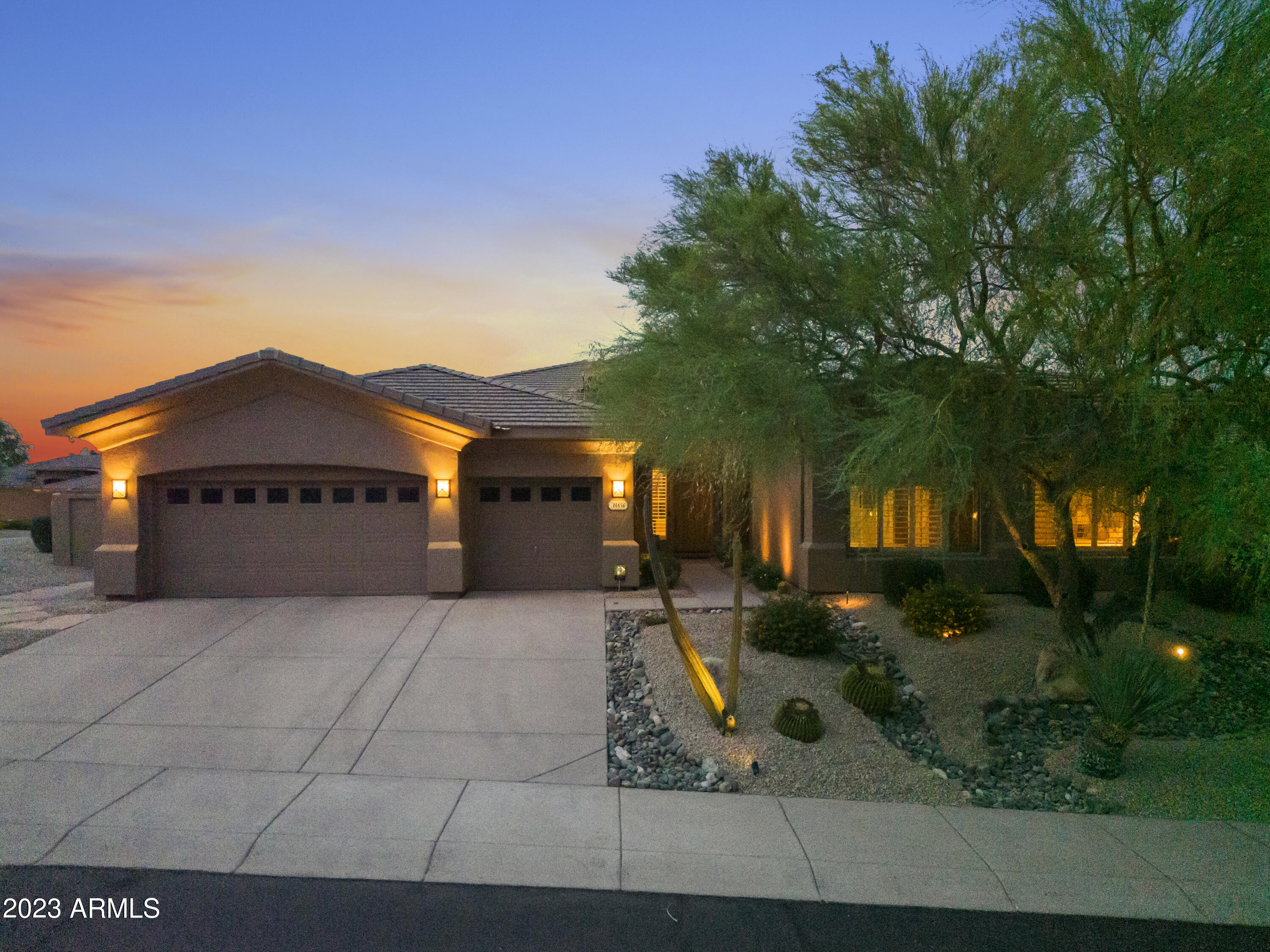 14856 E SUMMIT Drive