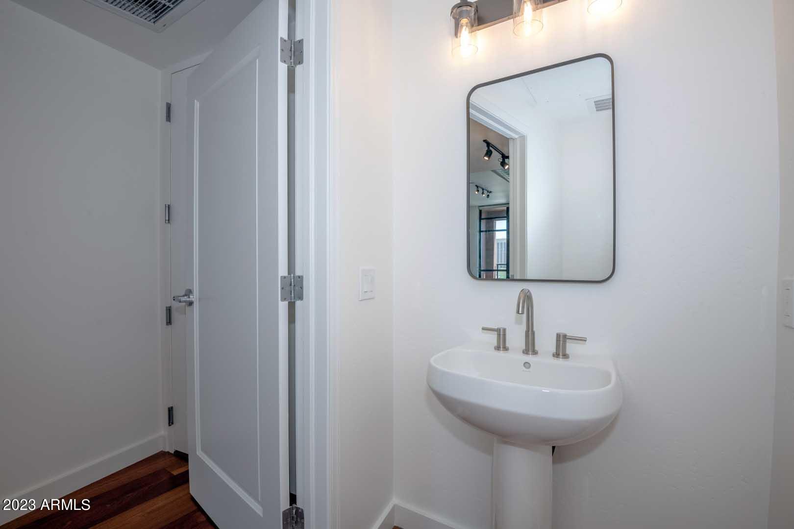 310 S 4TH Street # 1202
