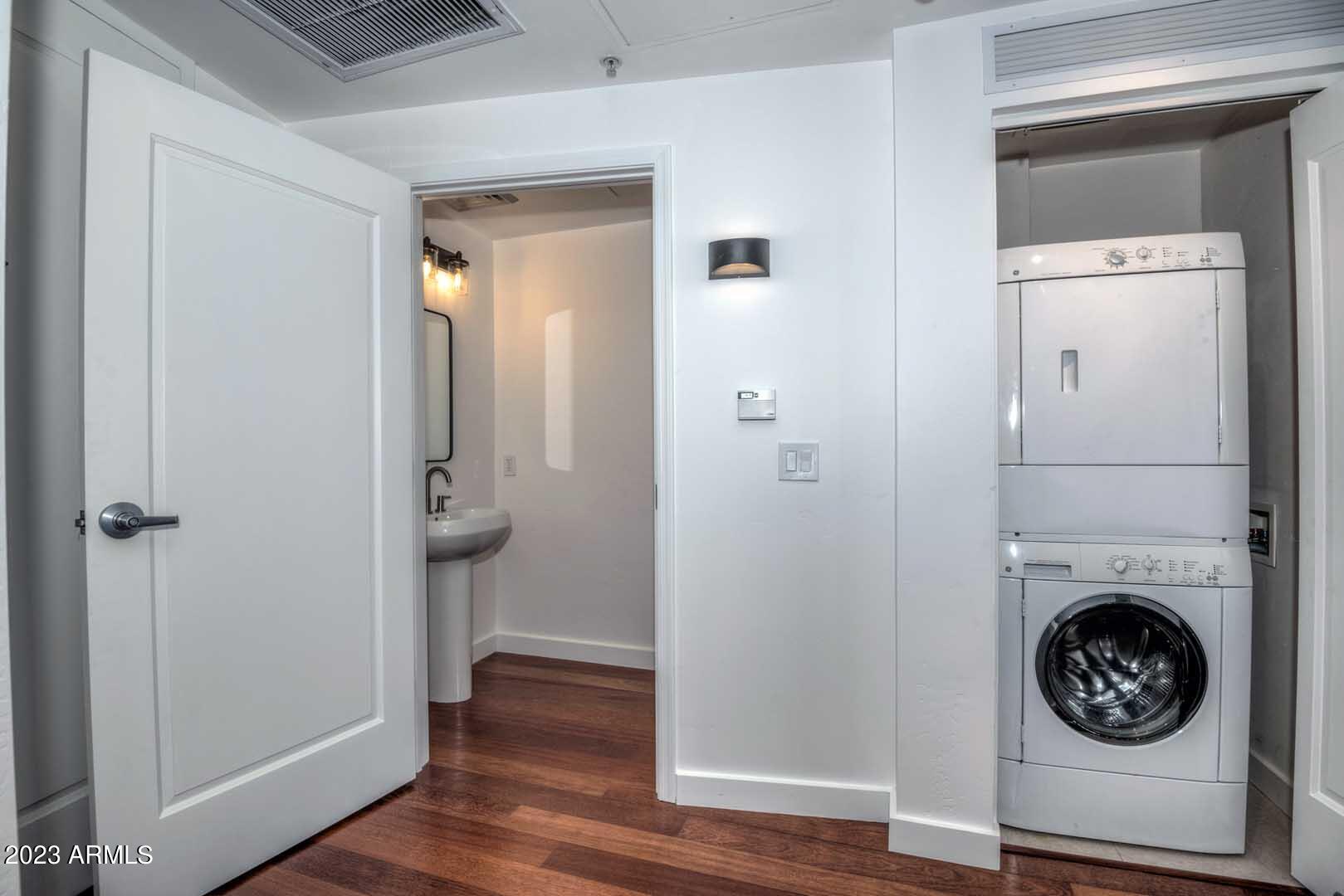 310 S 4TH Street # 1202