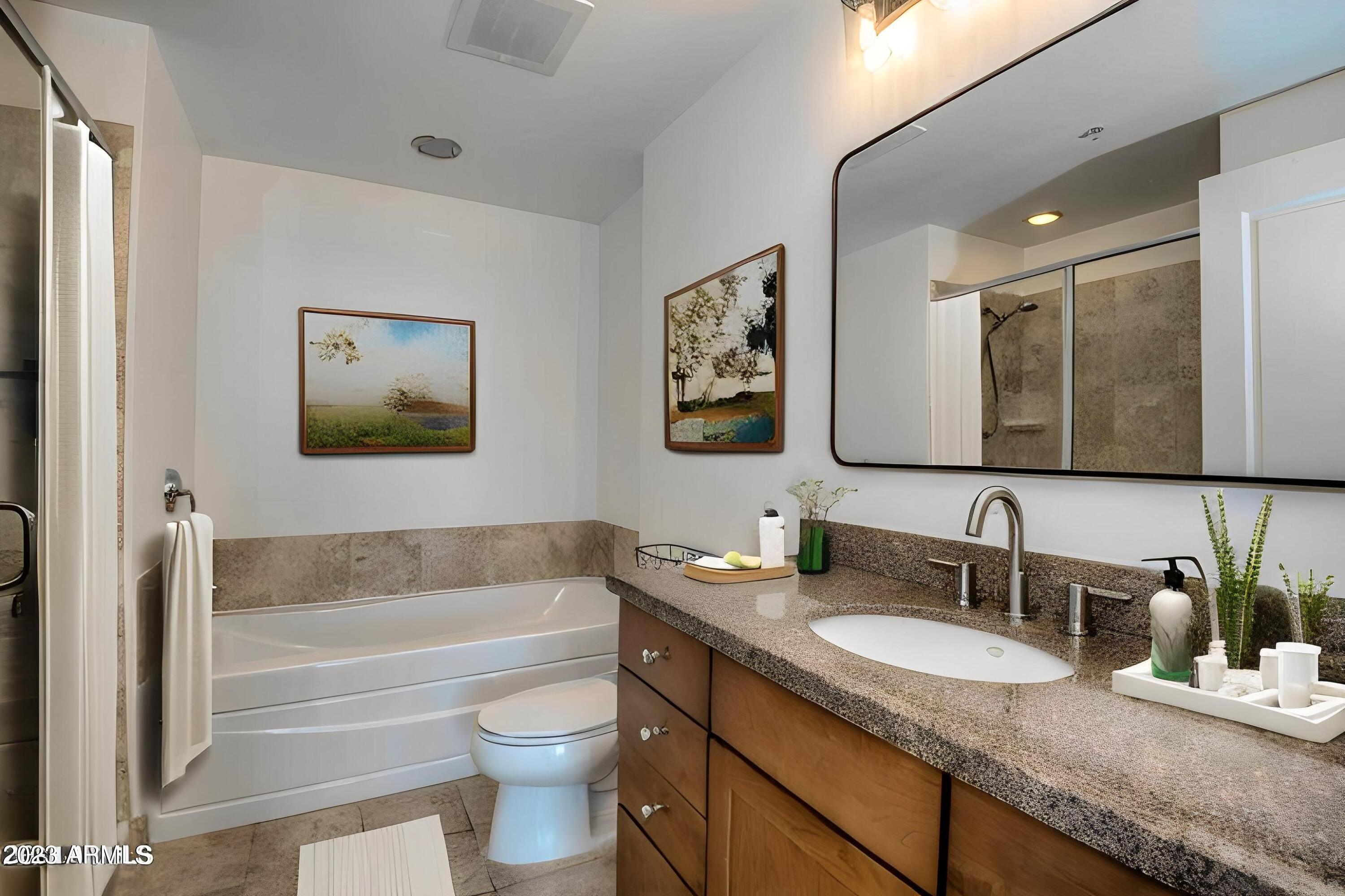 310 S 4TH Street # 1202