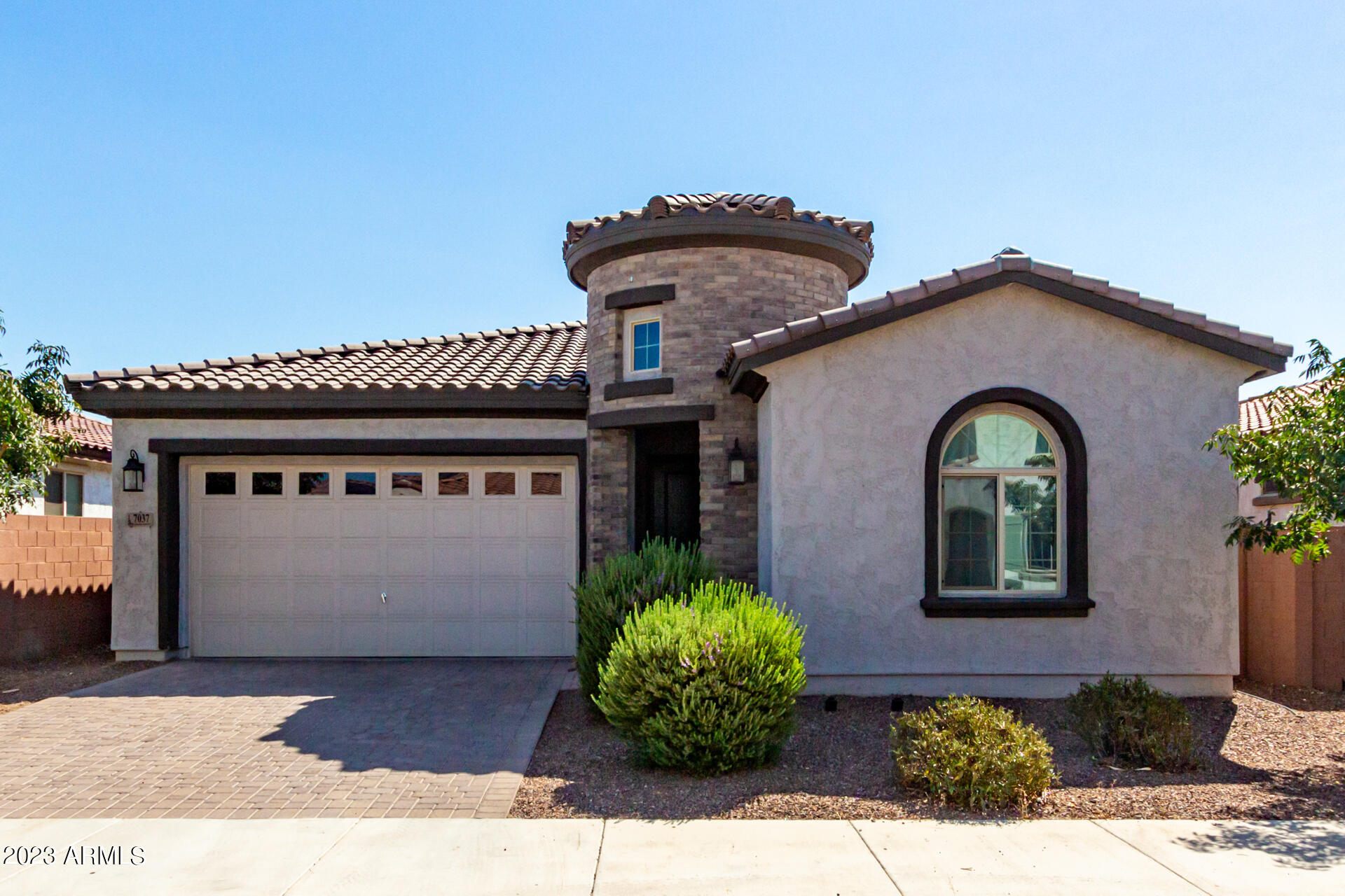 7037 N 84TH Drive