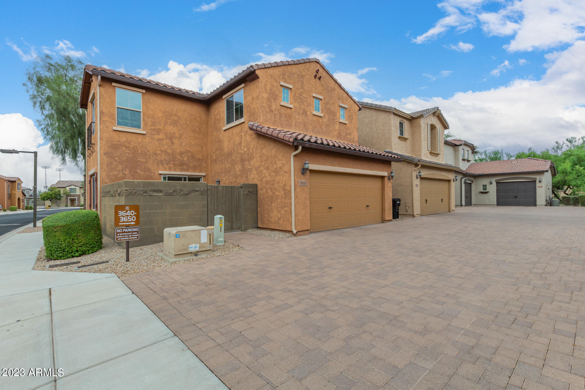 3640 E Zachary Drive