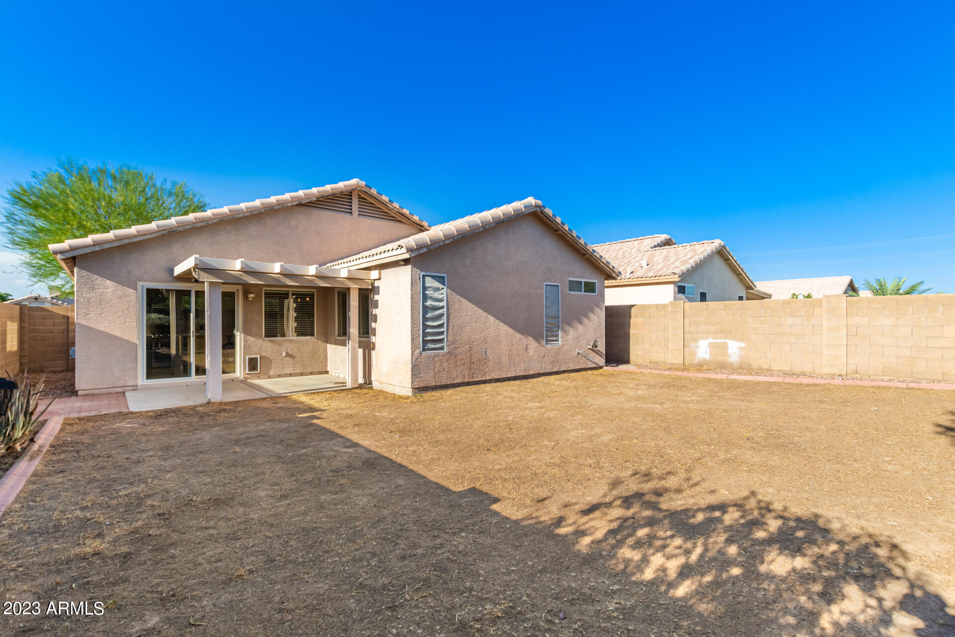 3543 W VIA DEL SOL Drive