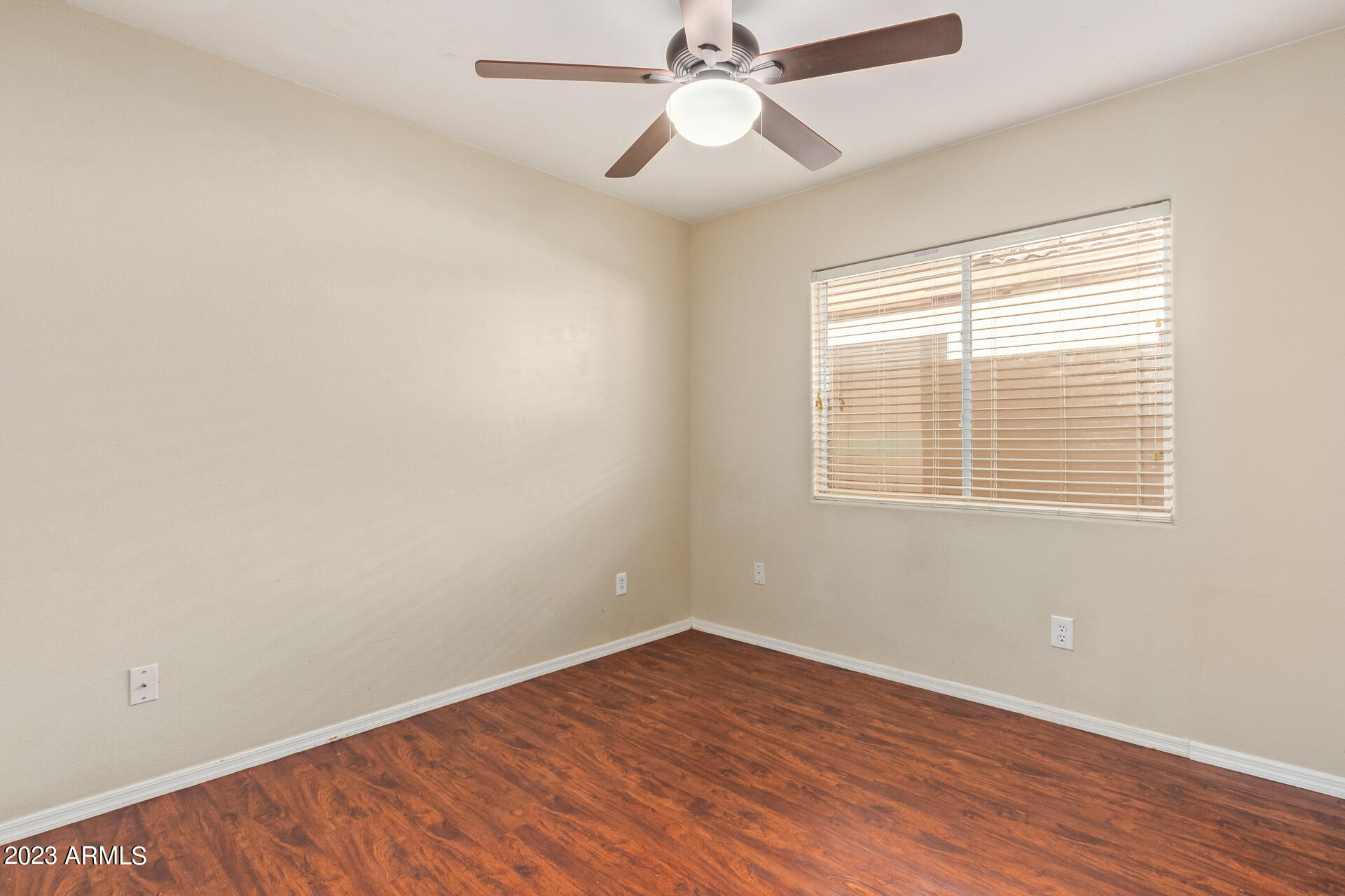 3543 W VIA DEL SOL Drive
