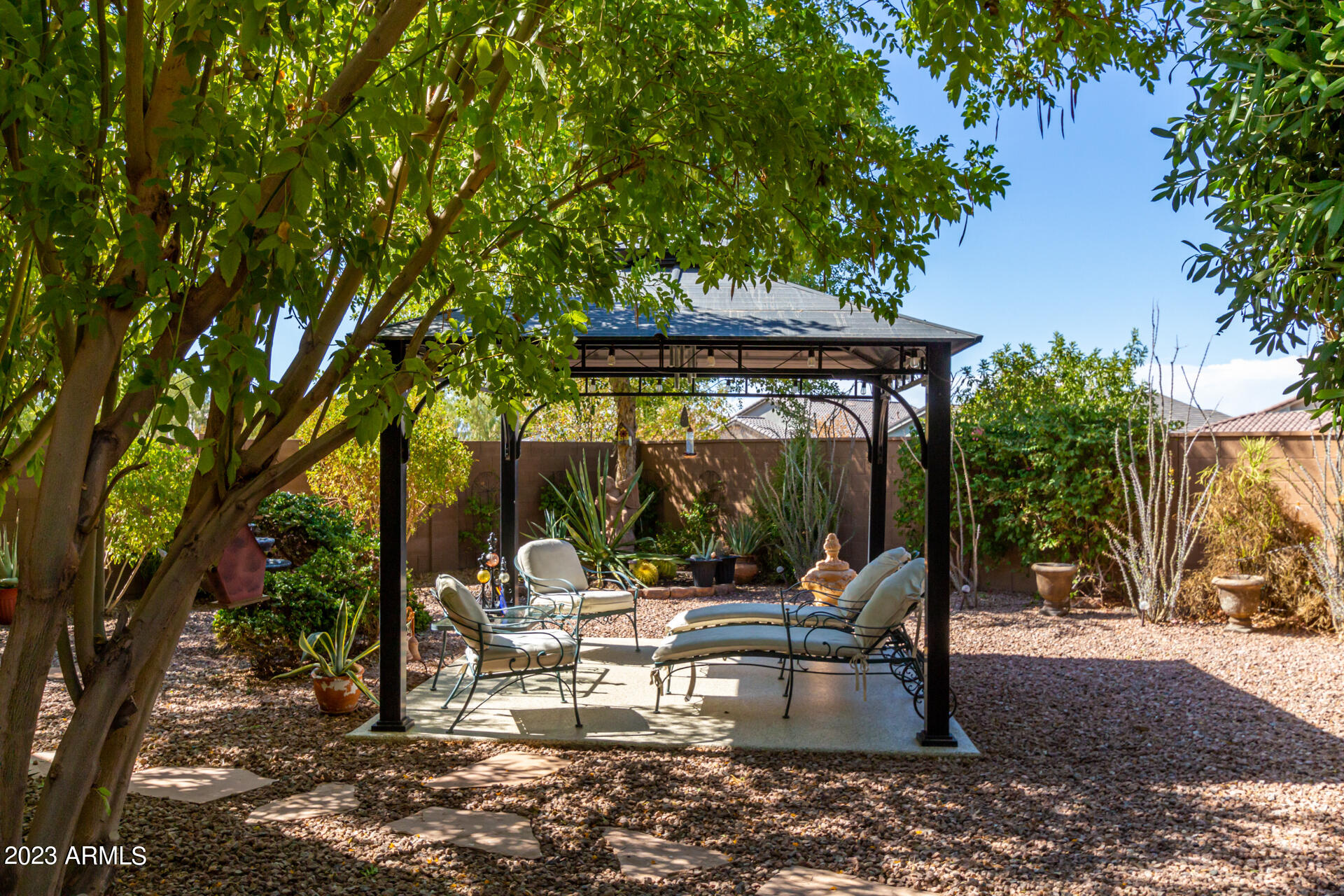 41346 W LUCERA Lane