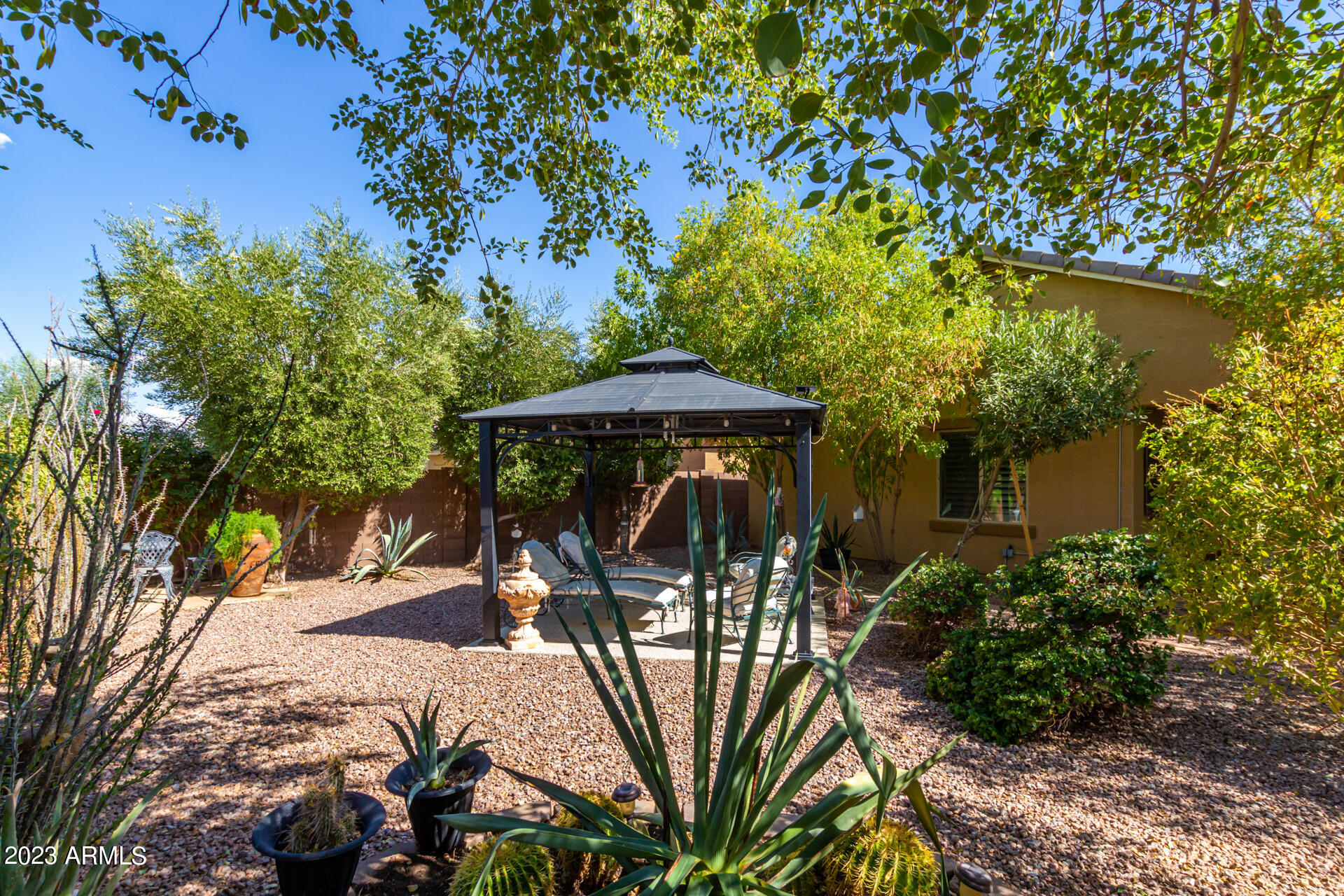 41346 W LUCERA Lane