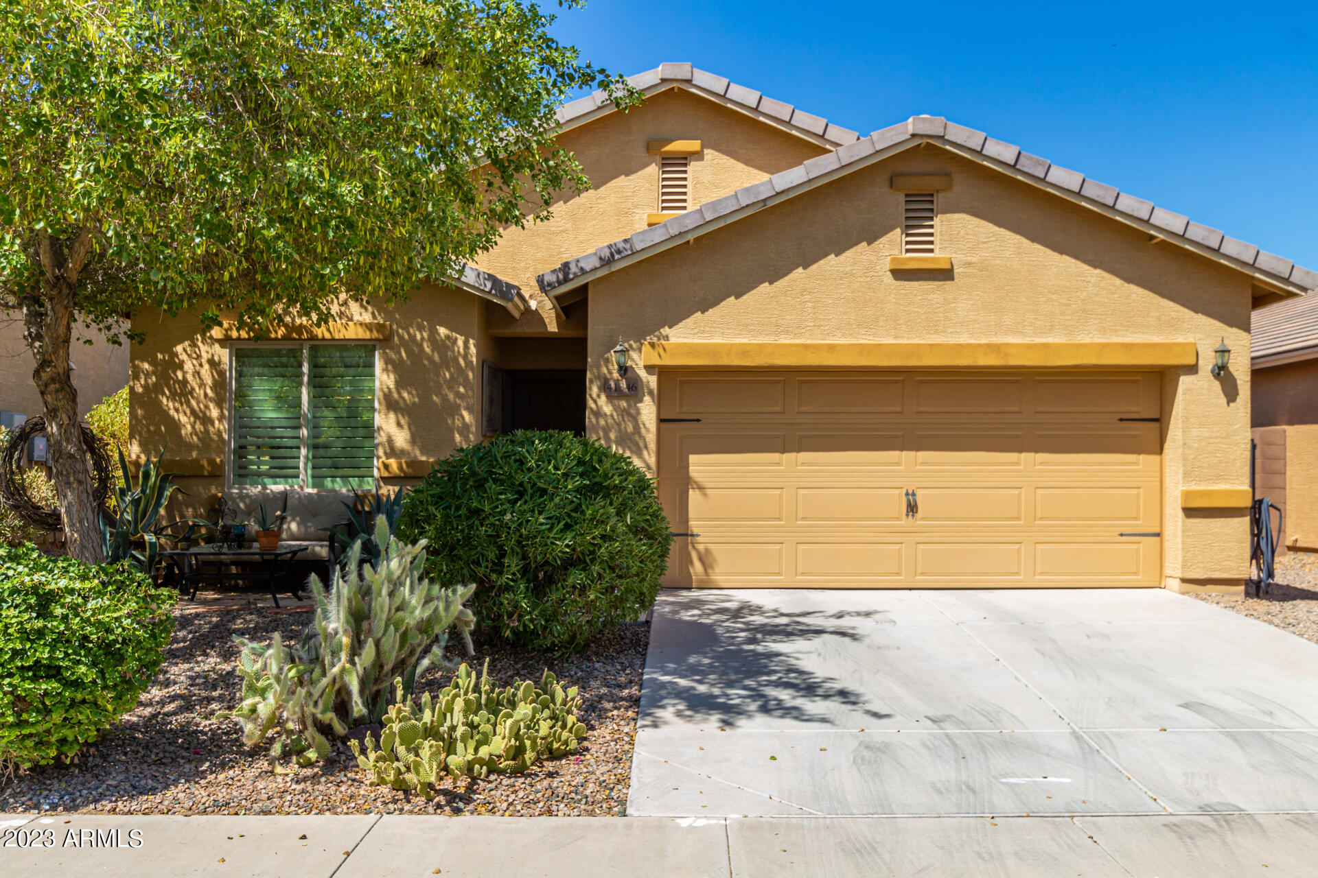 41346 W LUCERA Lane