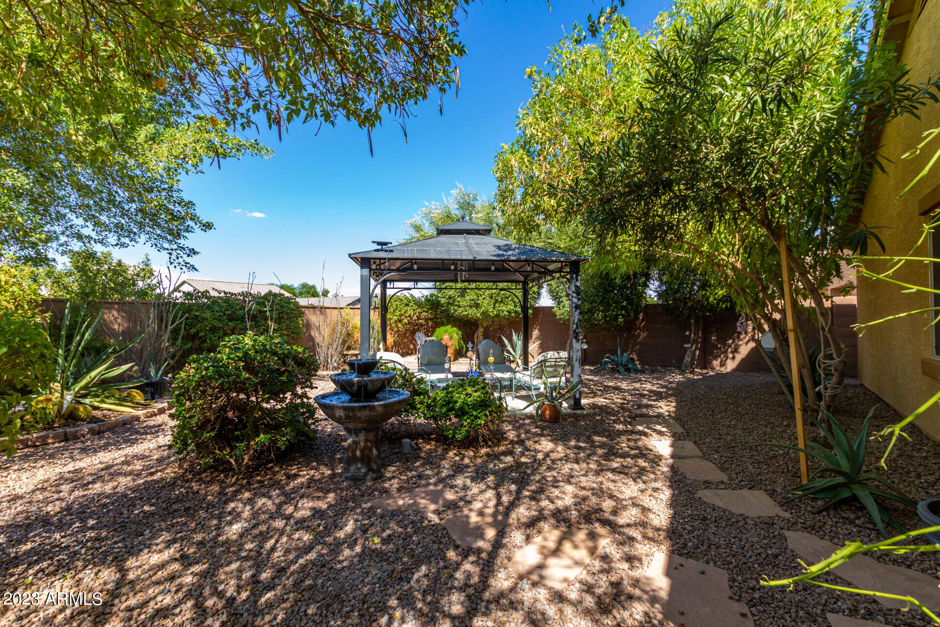 41346 W LUCERA Lane