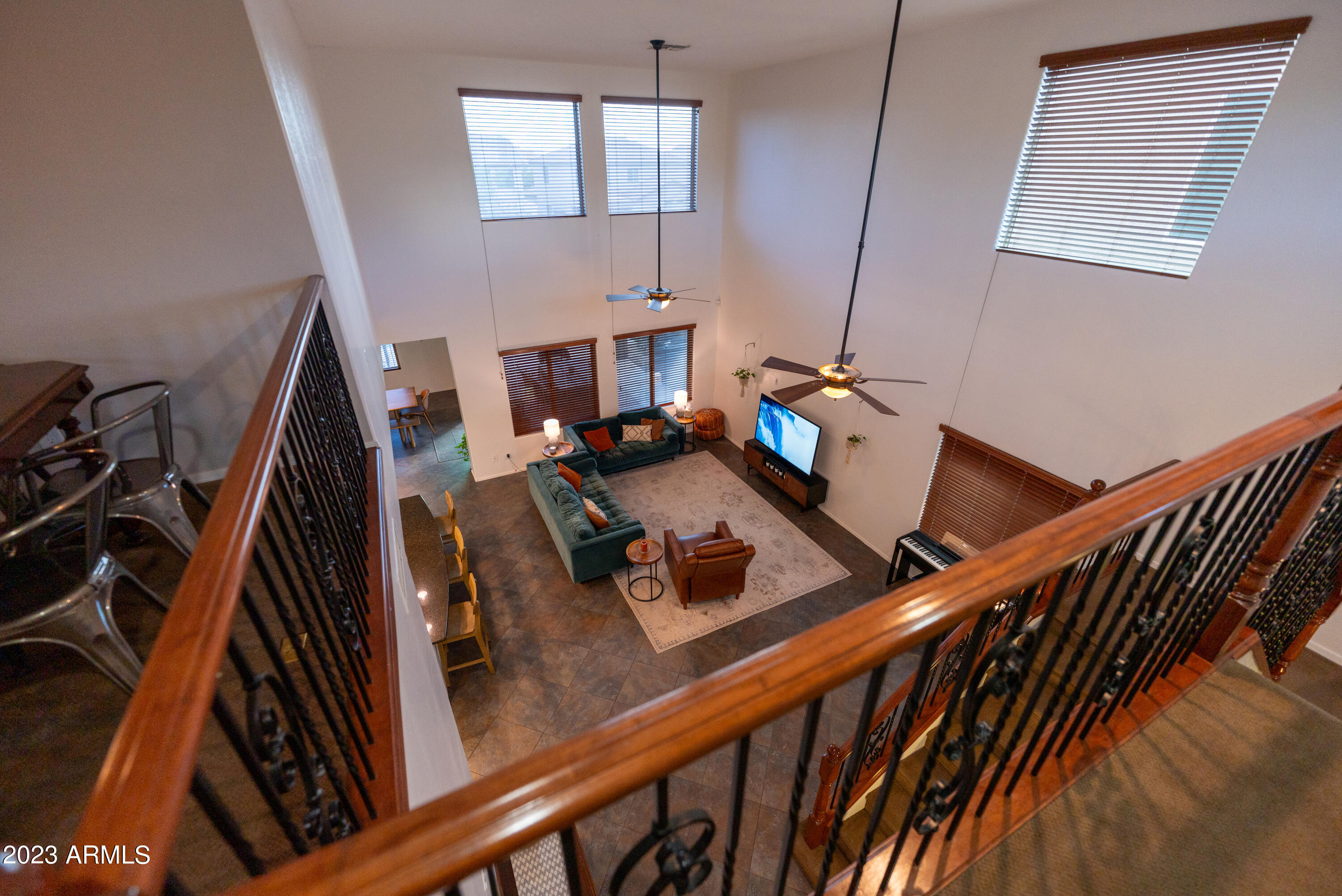 1625 W RED BIRD Road