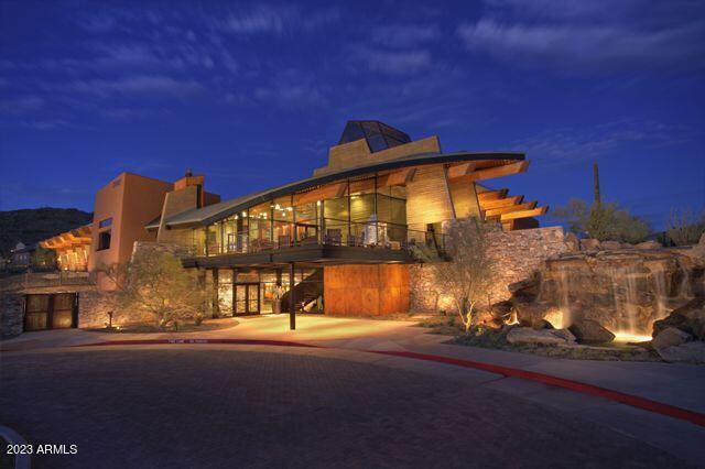 1625 W RED BIRD Road