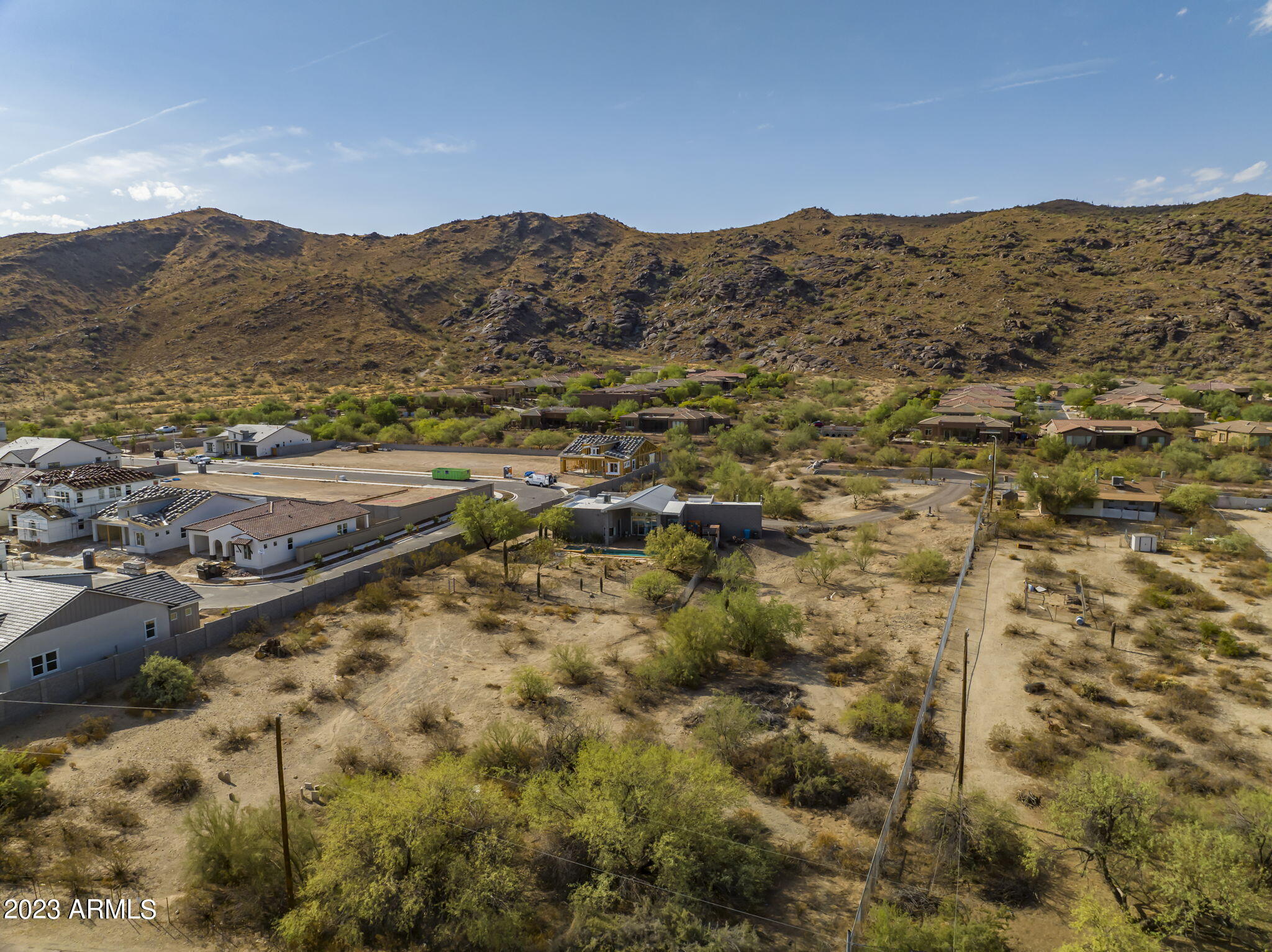 3044 E SOUTH MOUNTAIN Avenue