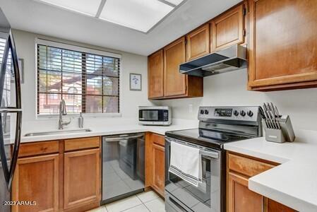 700 E MESQUITE Circle # J136