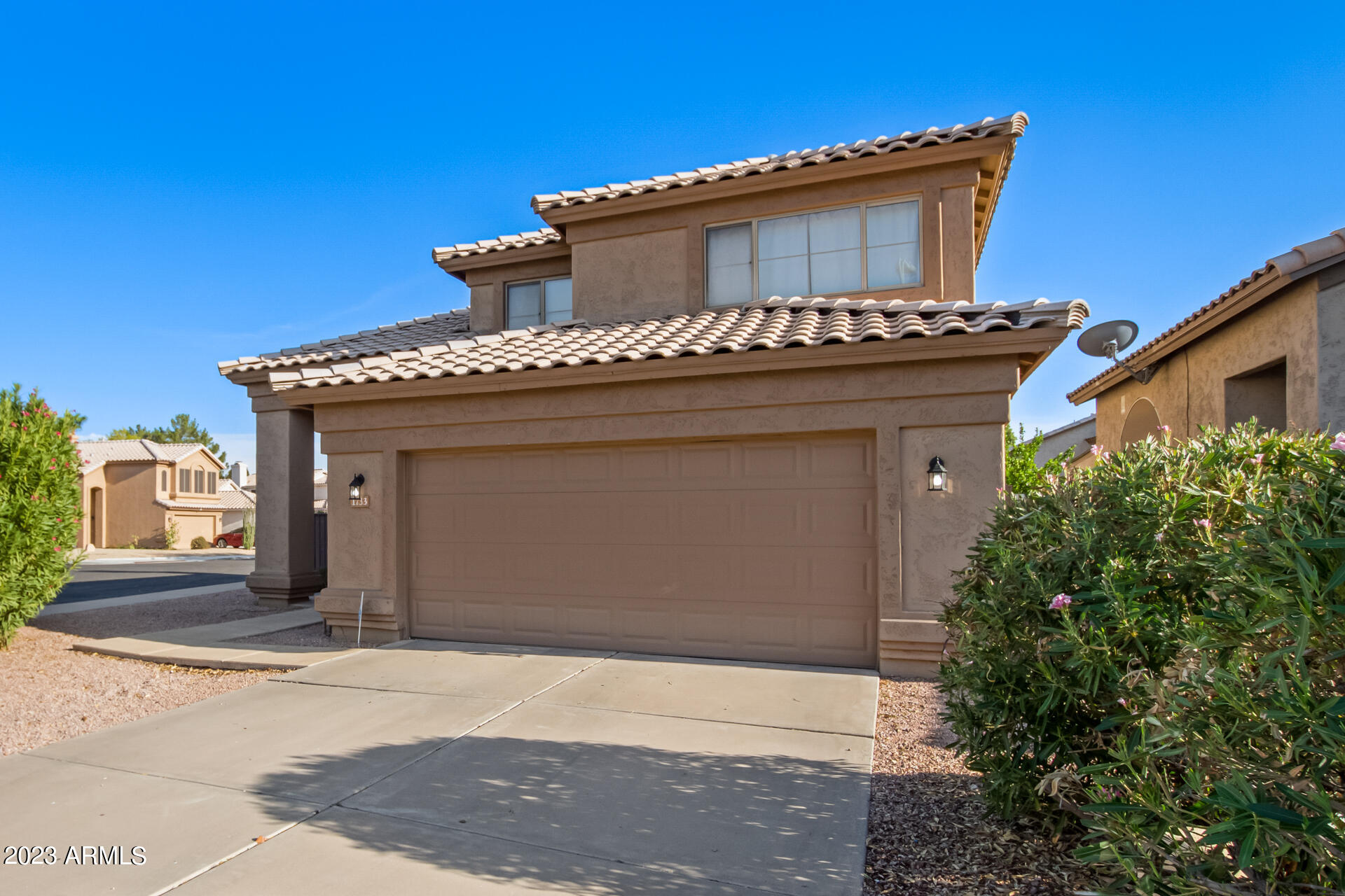 1733 E ASPEN Way