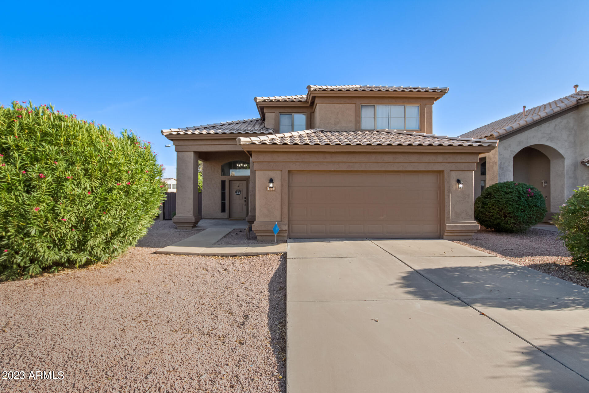 1733 E ASPEN Way