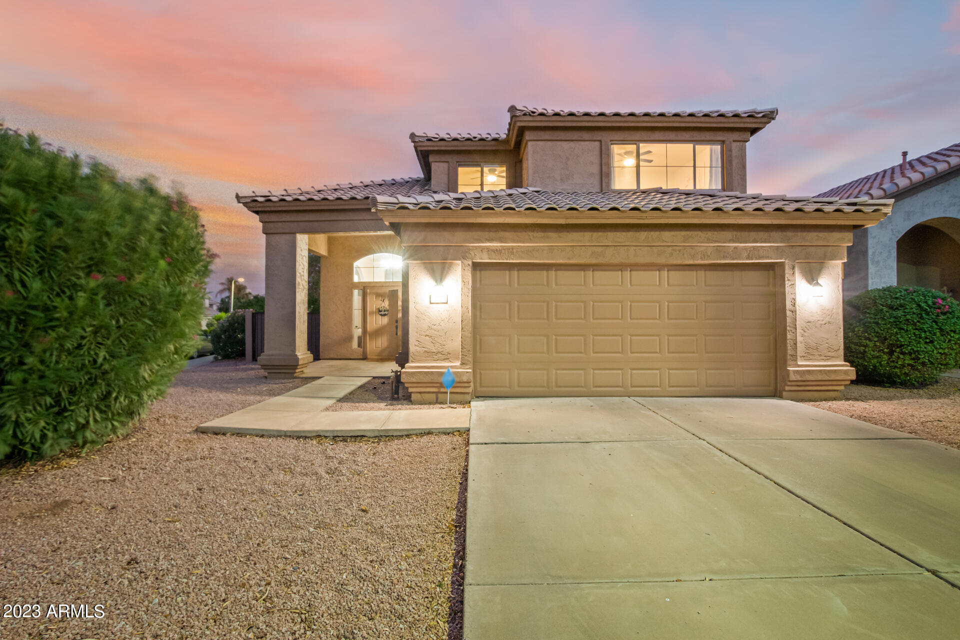 1733 E ASPEN Way