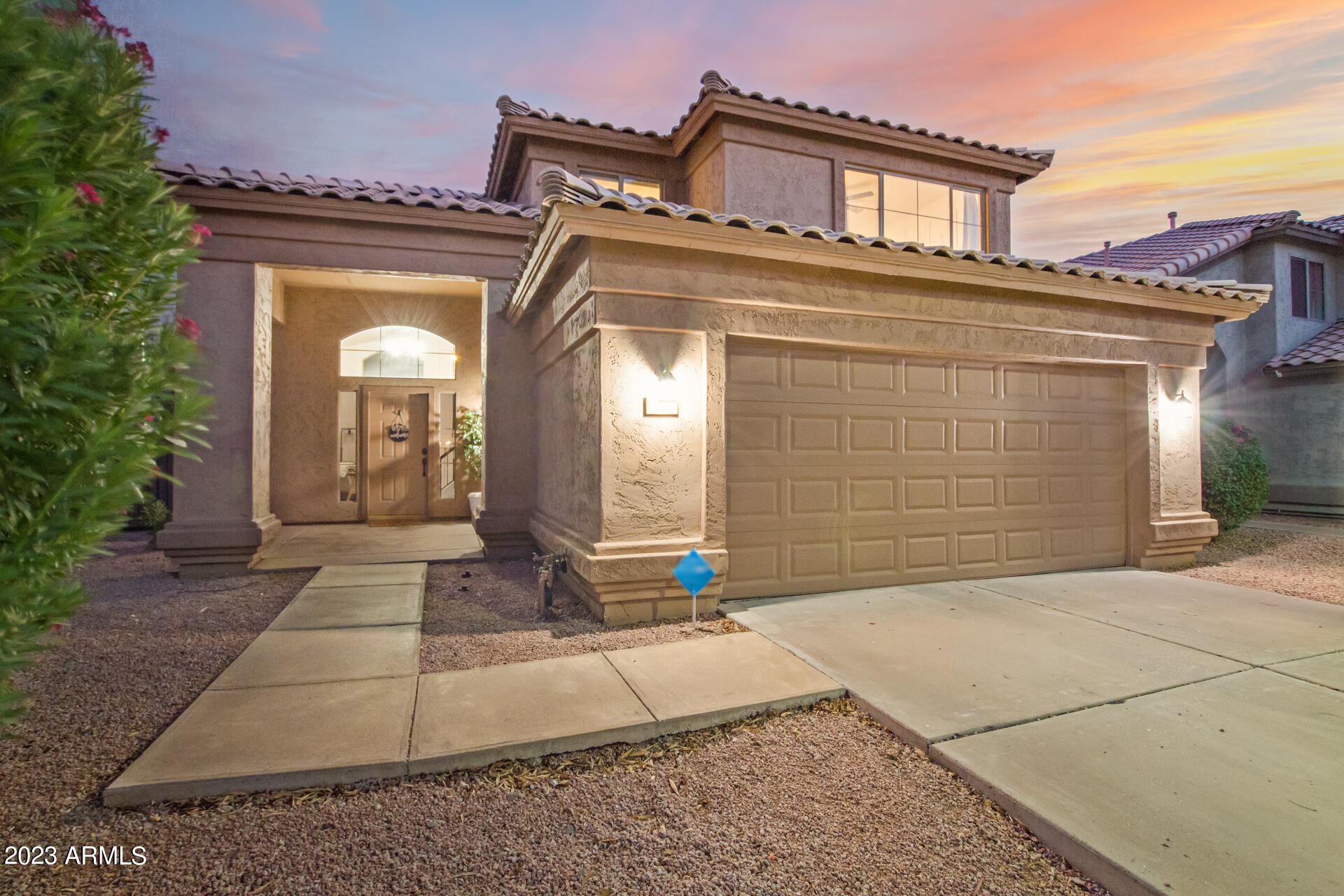 1733 E ASPEN Way