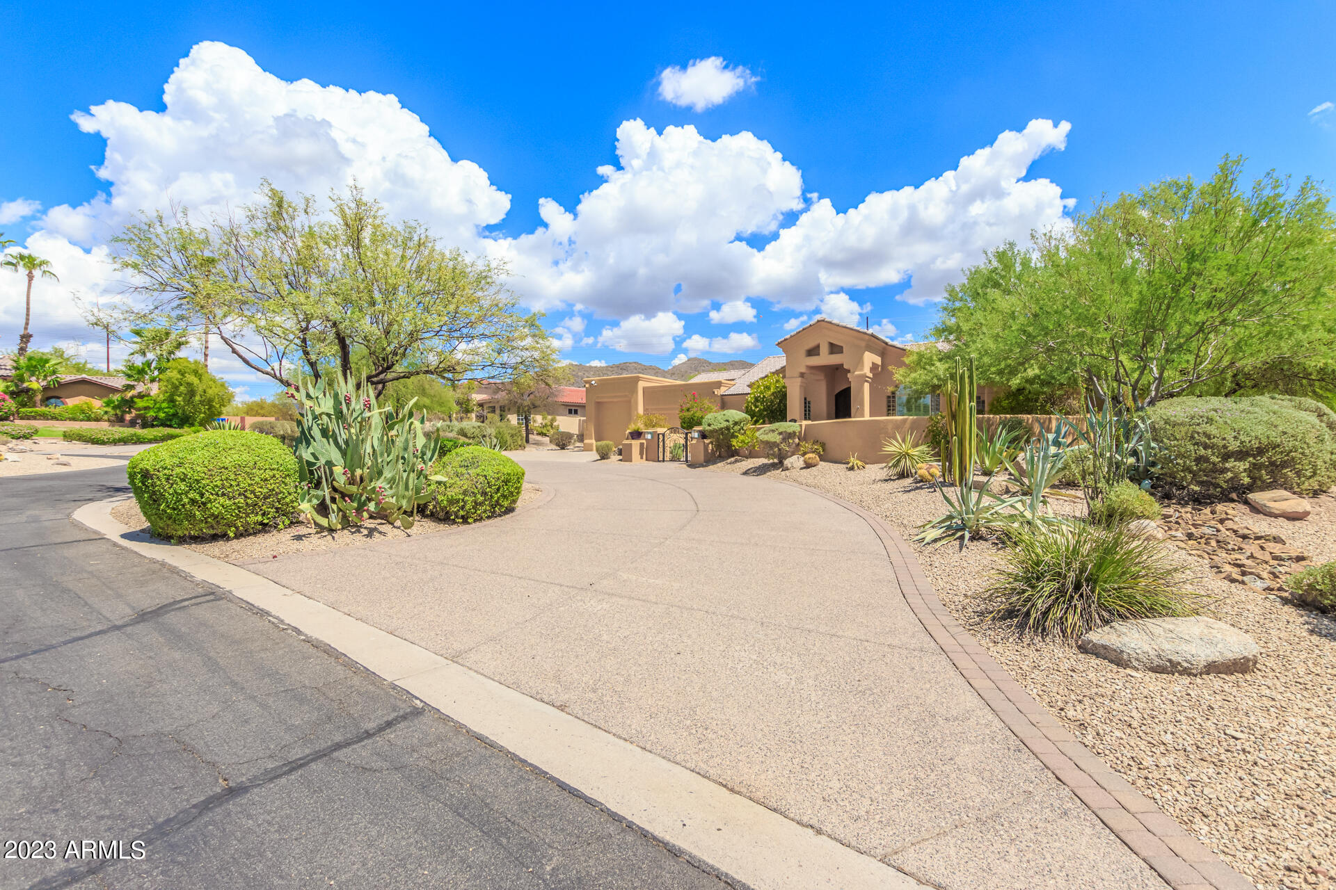 10800 E CACTUS Road # 11