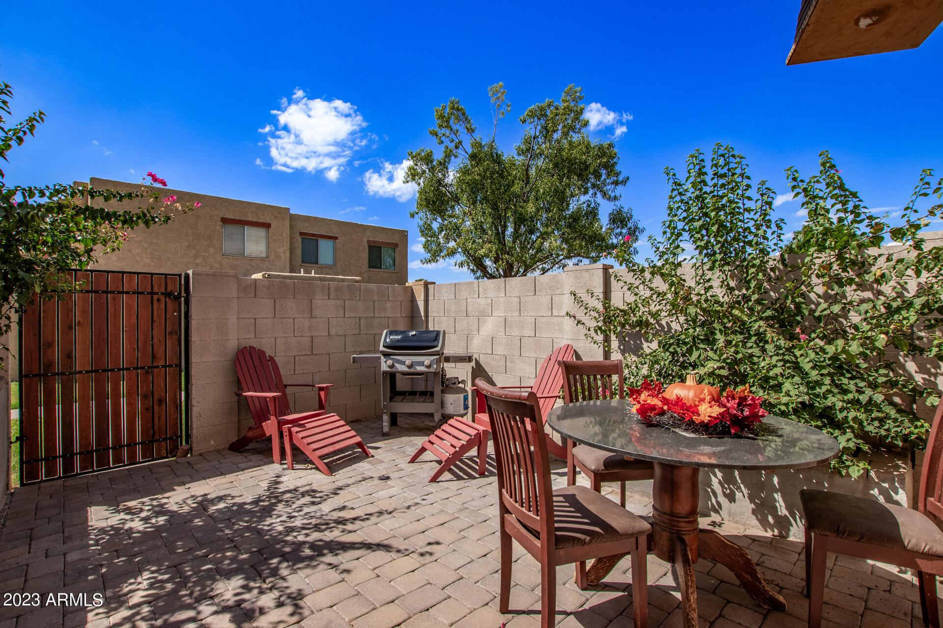 948 S ALMA SCHOOL Road # 85