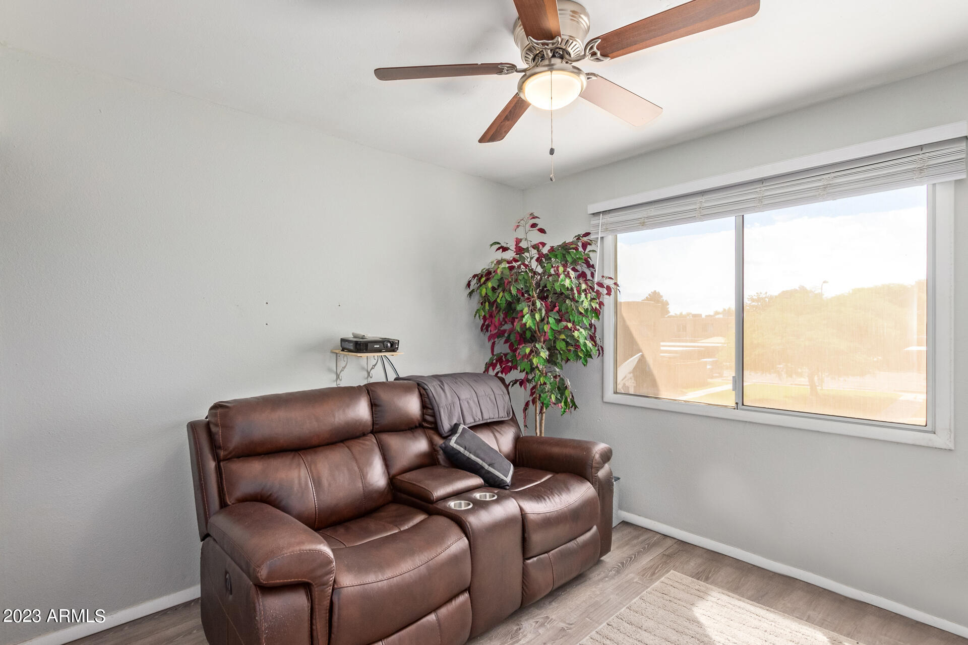 948 S ALMA SCHOOL Road # 85