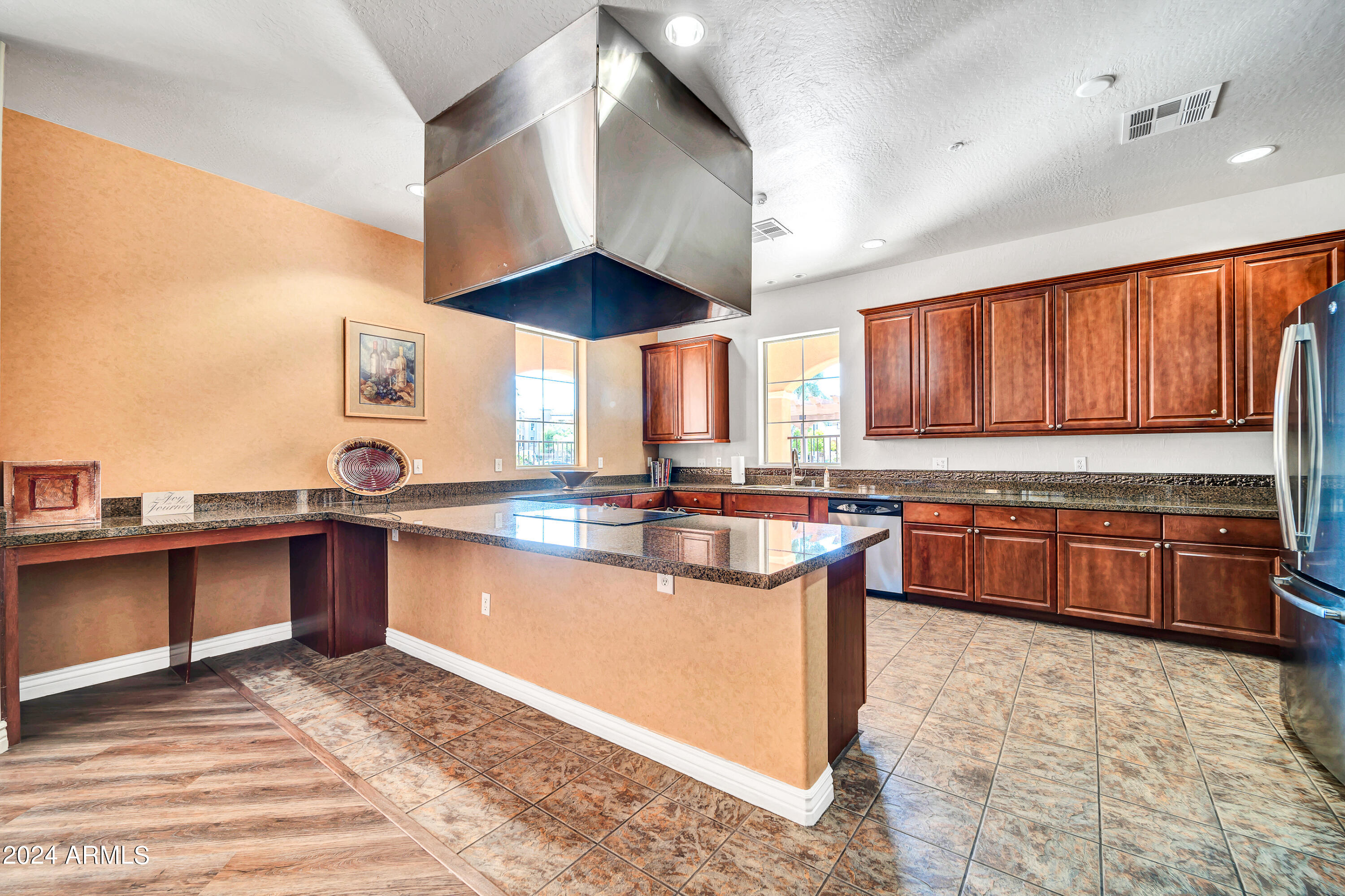 14575 W MOUNTAIN VIEW Boulevard # 12102