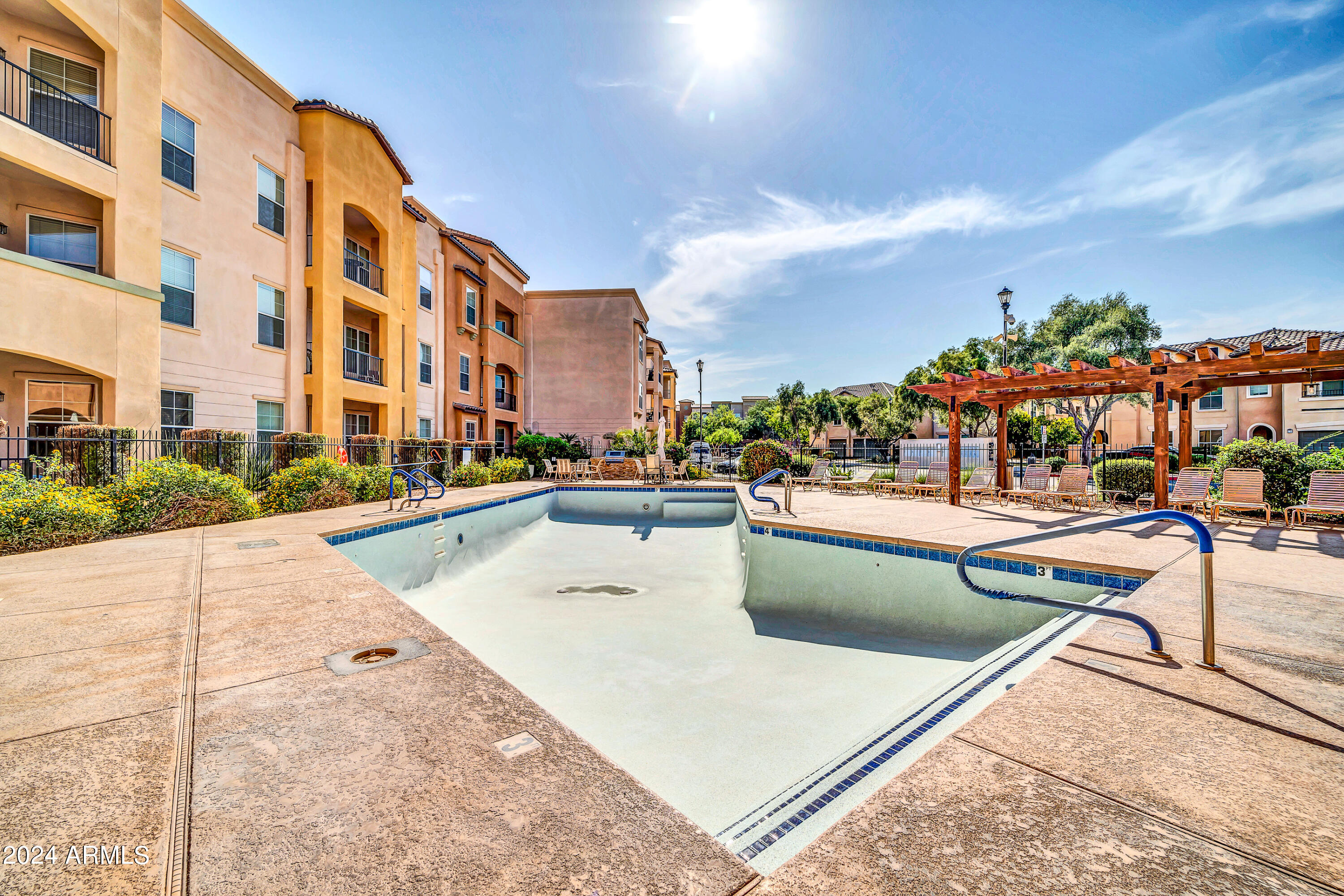 14575 W MOUNTAIN VIEW Boulevard # 12102