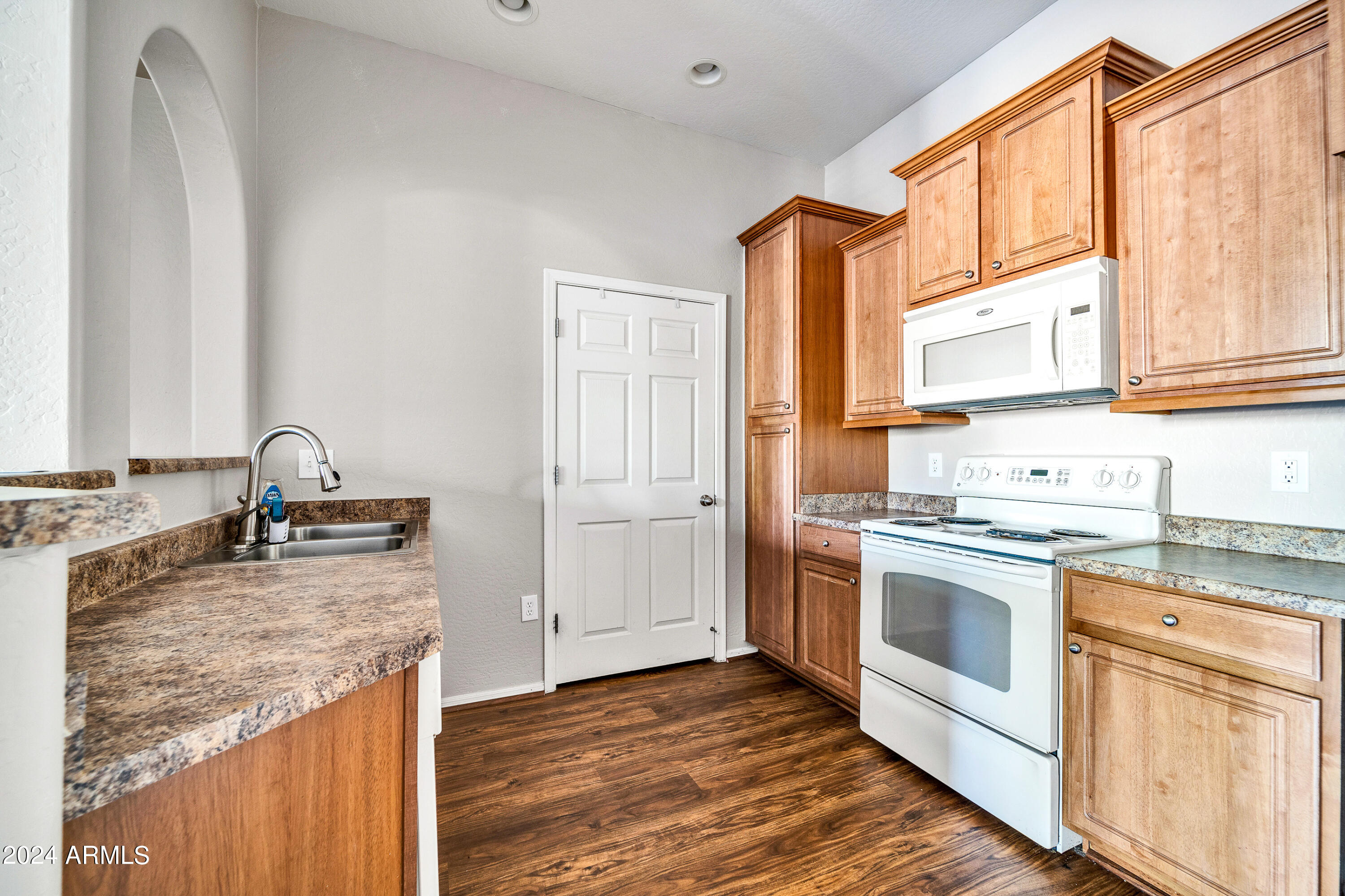 14575 W MOUNTAIN VIEW Boulevard # 12102
