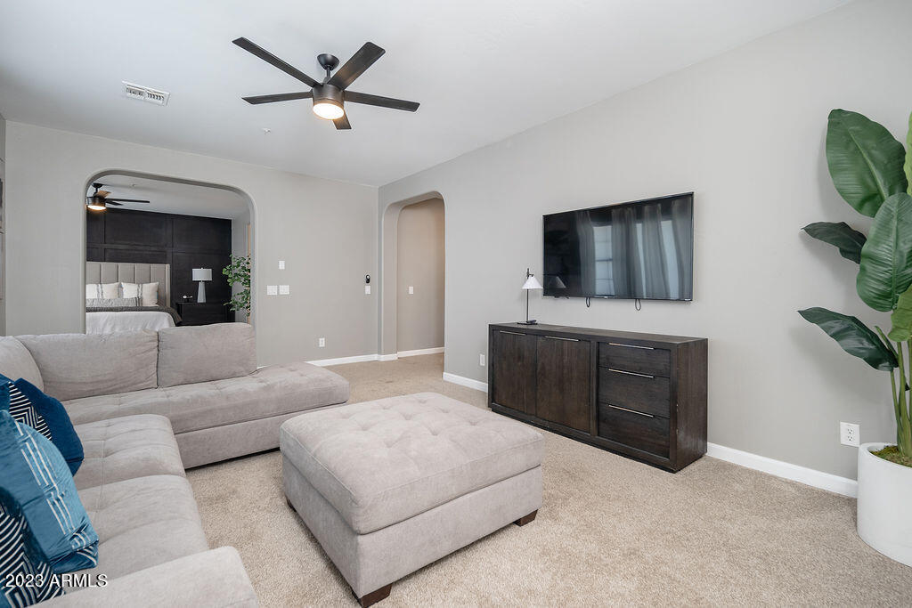 20883 W EASTVIEW Way