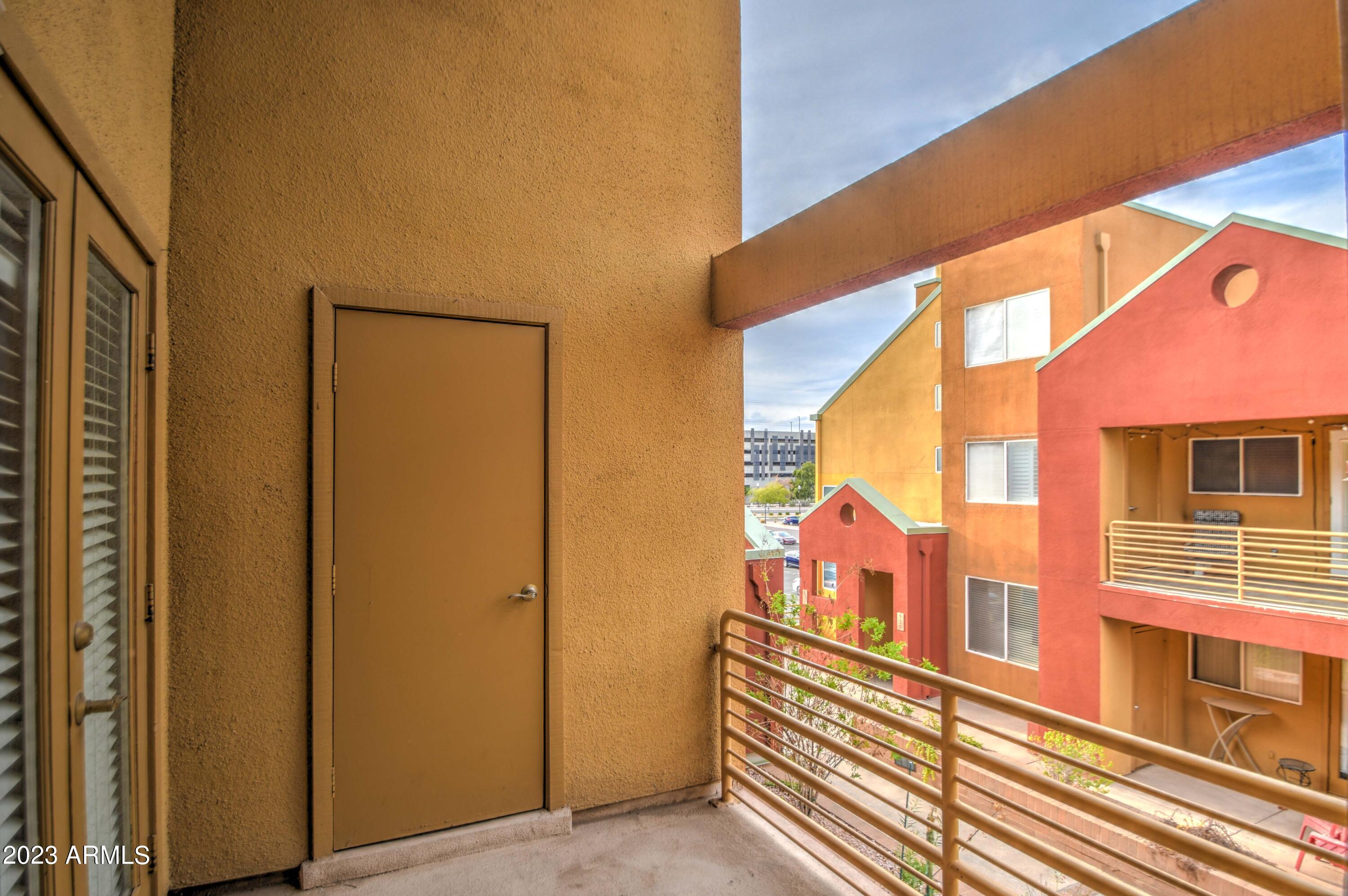 154 W 5TH Street # 229