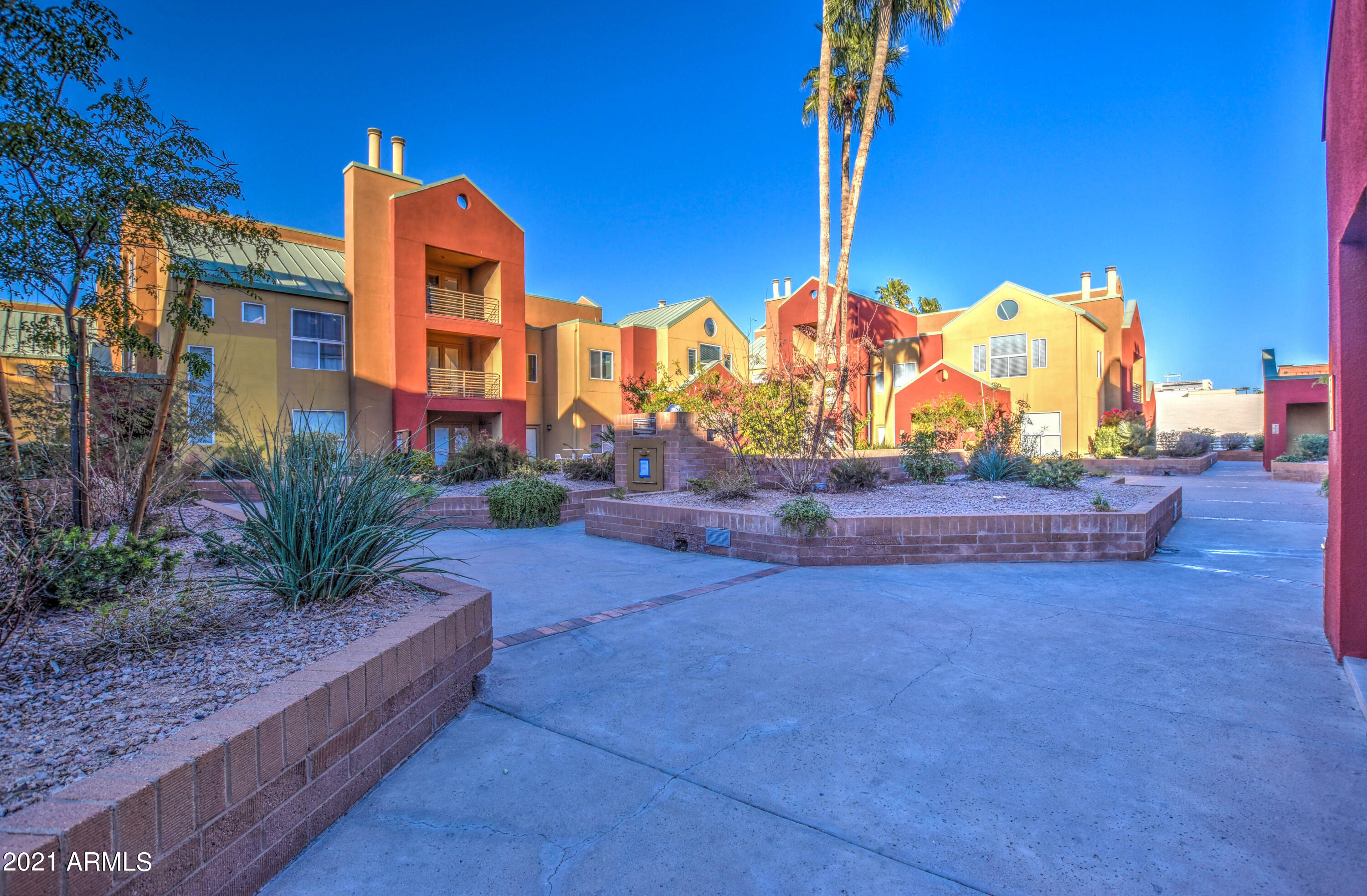 154 W 5TH Street # 229