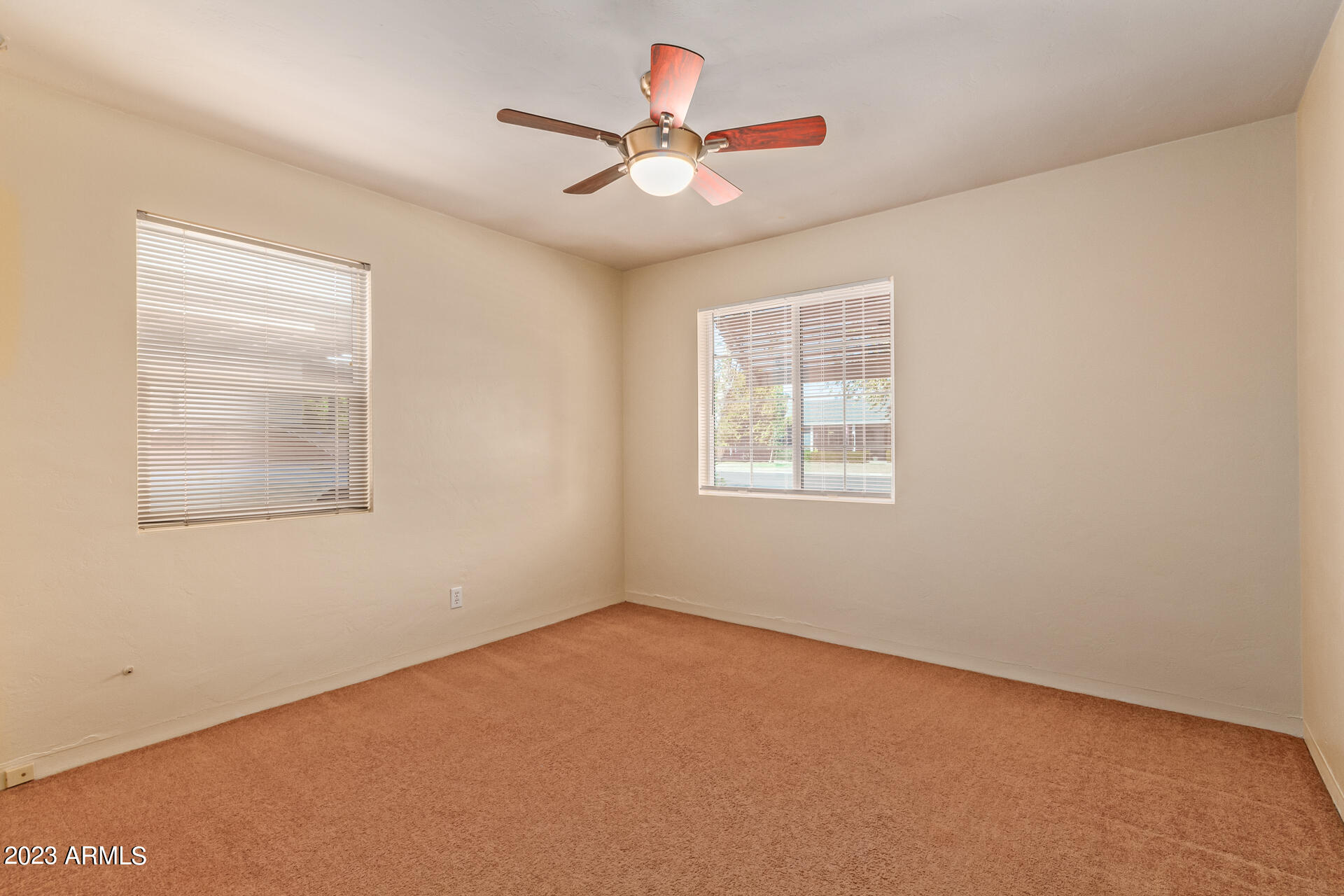 2133 W Mitchell Drive