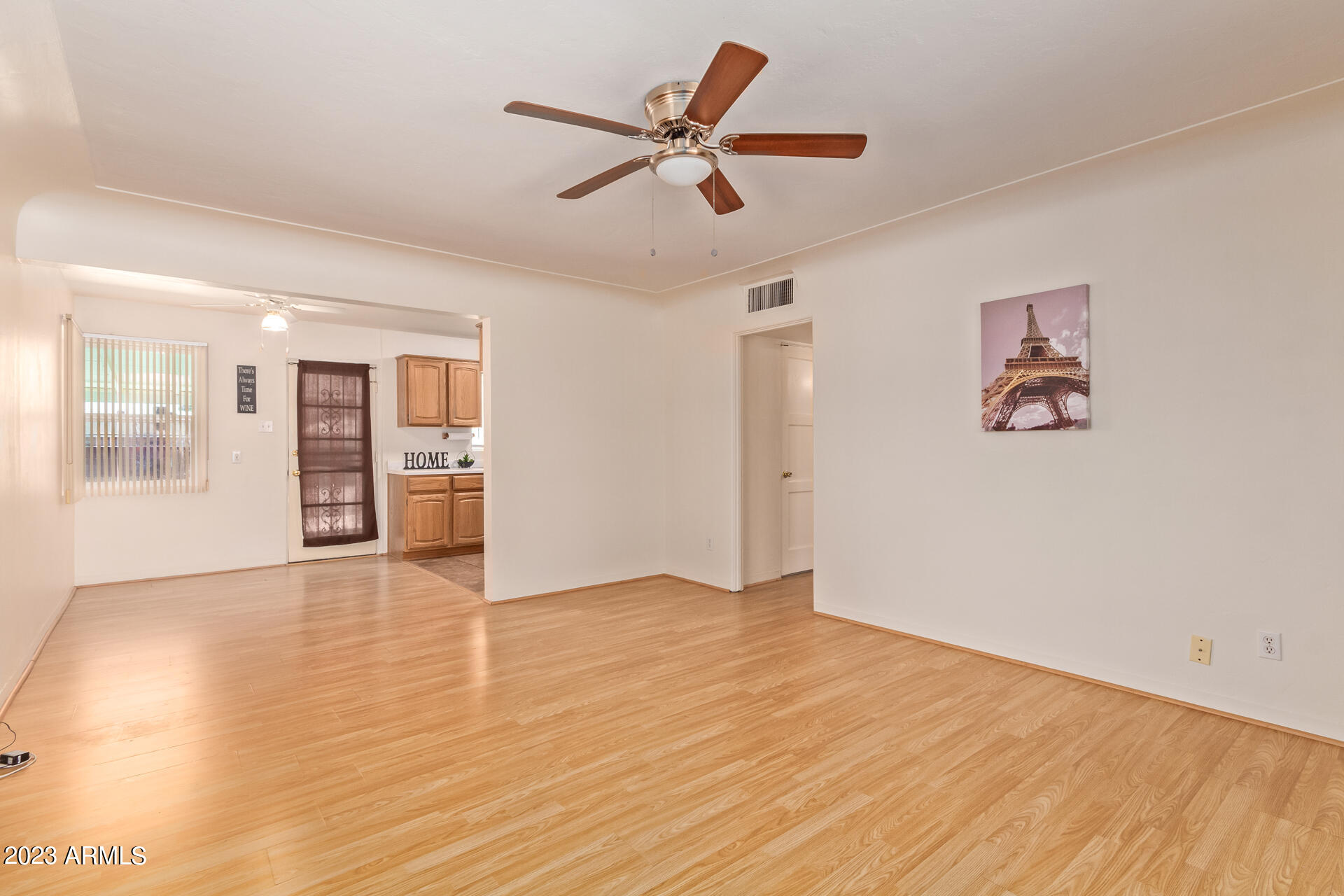 2133 W Mitchell Drive
