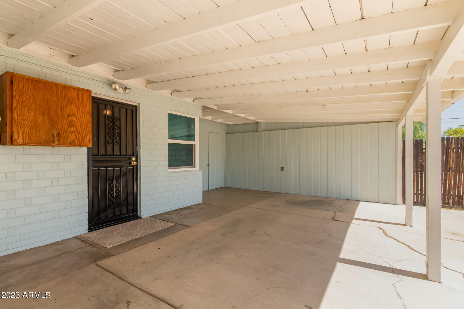 2133 W Mitchell Drive