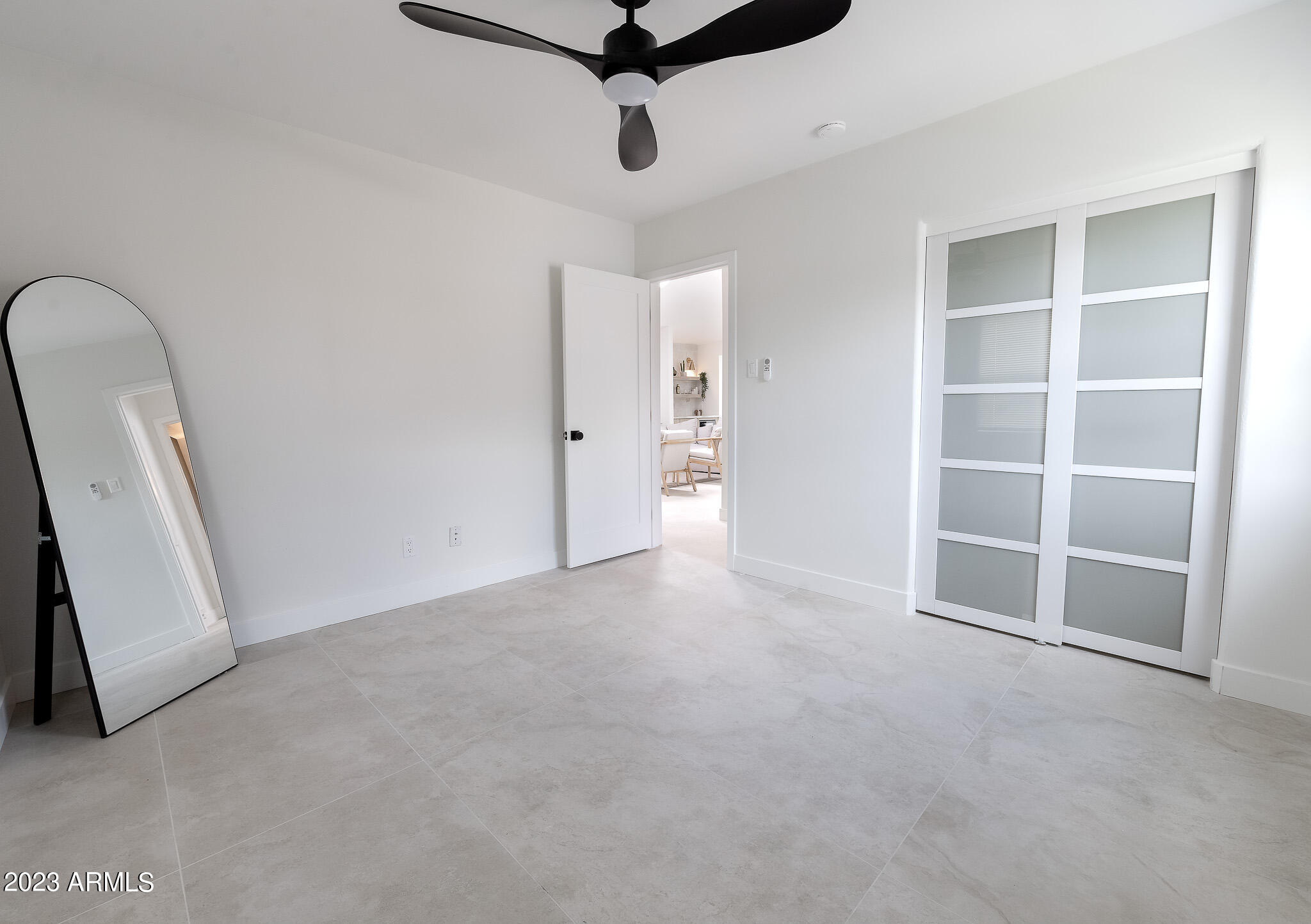 1333 E PALM Lane