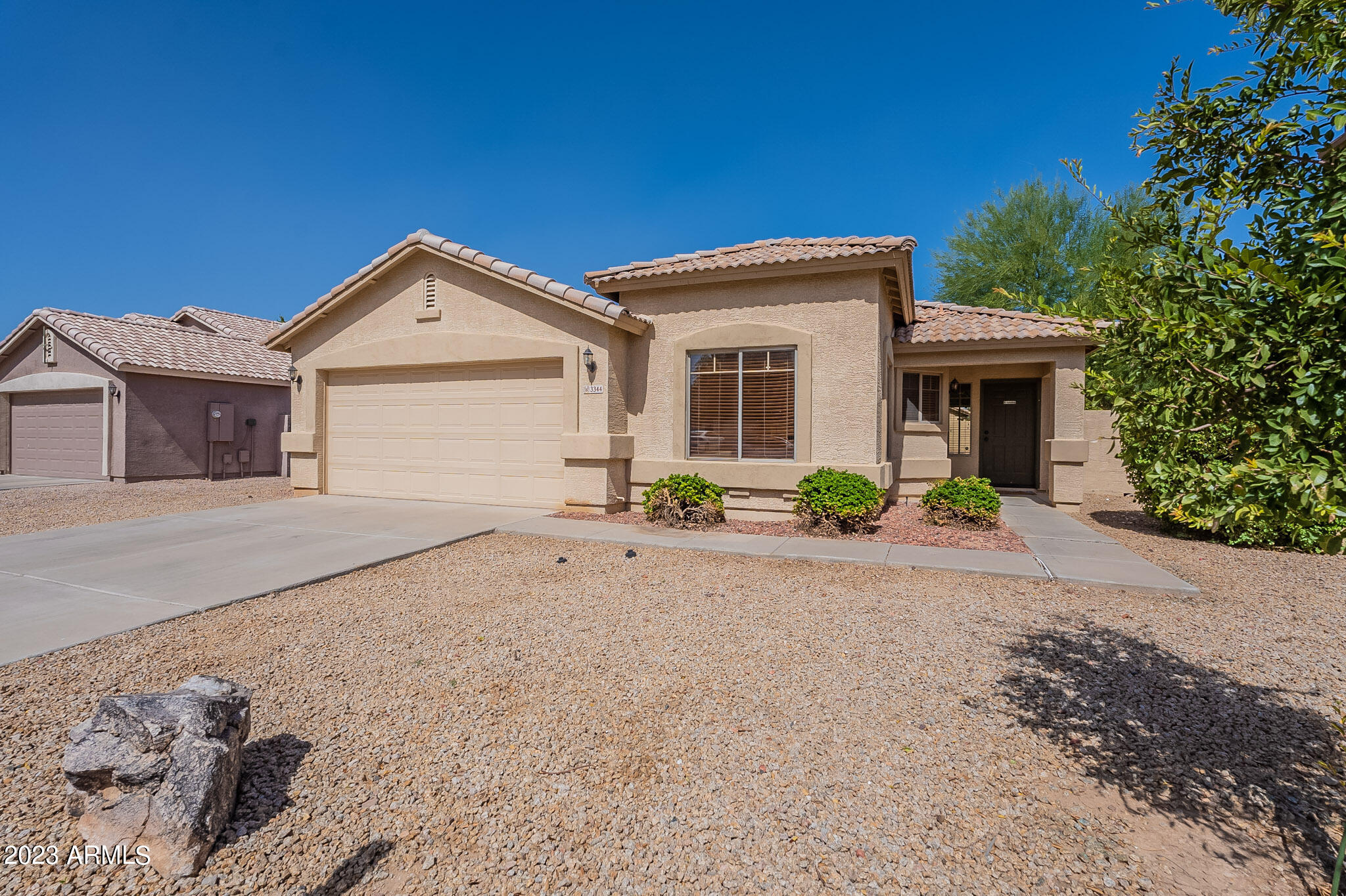 3344 E ORIOLE Drive