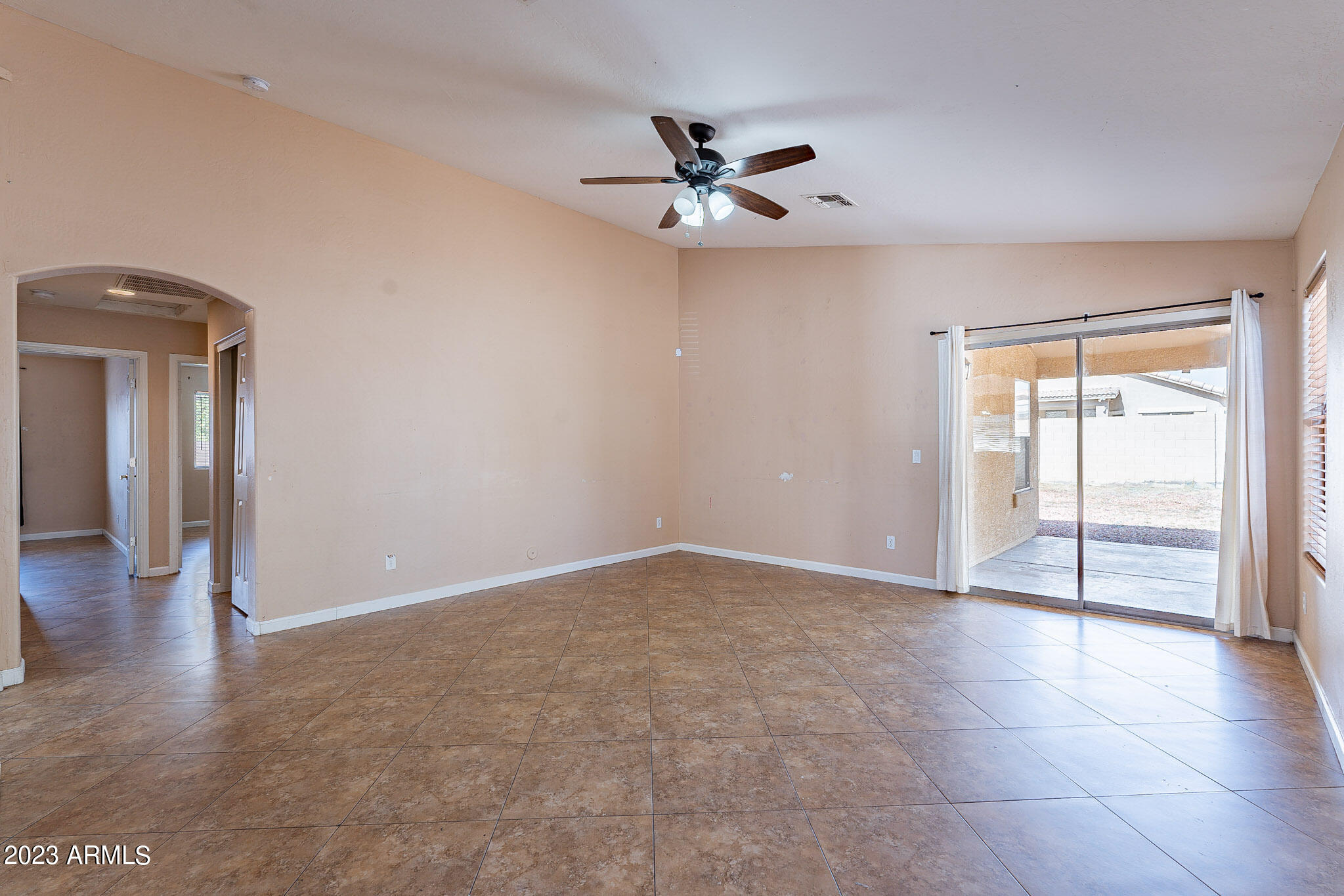 3344 E ORIOLE Drive