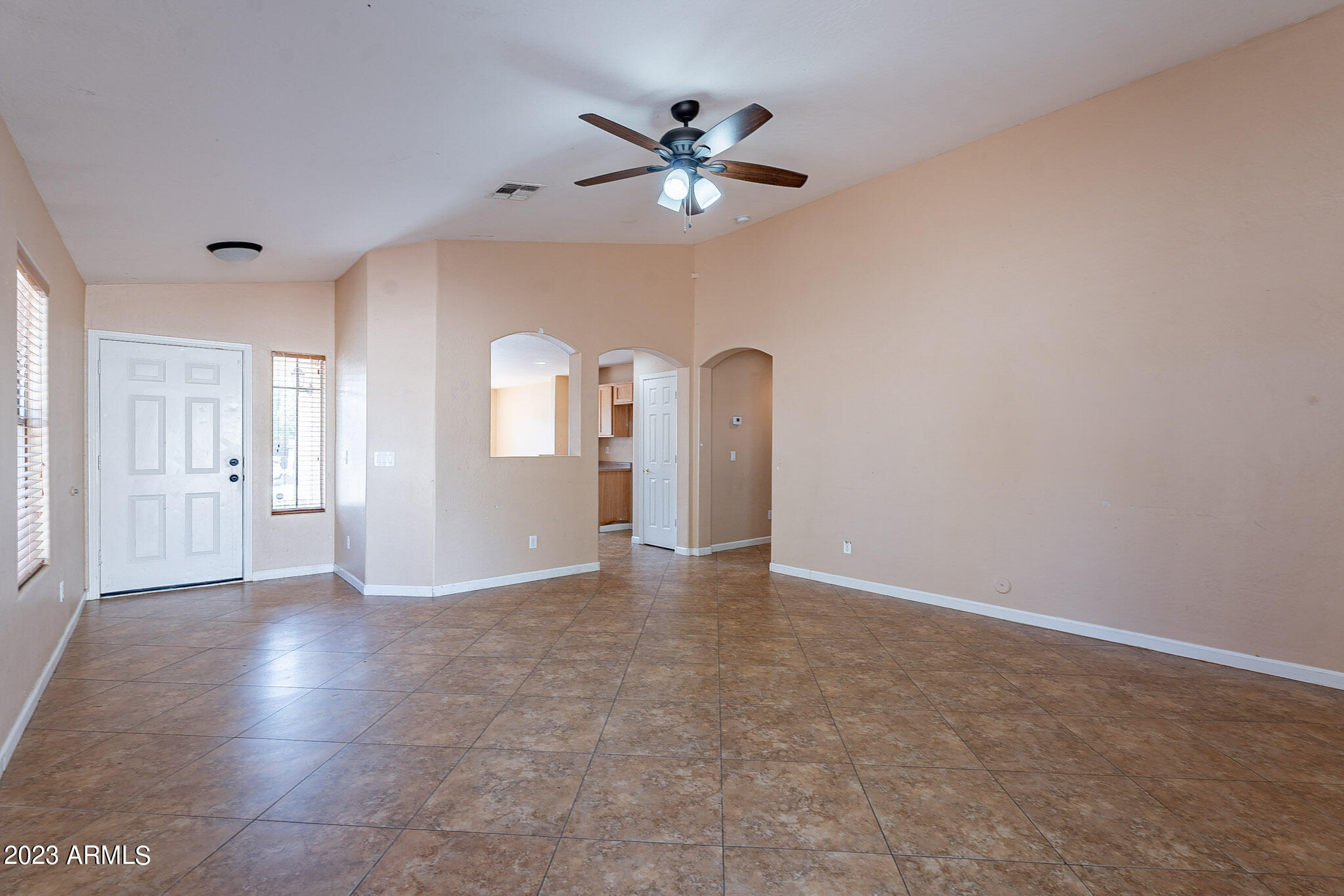 3344 E ORIOLE Drive