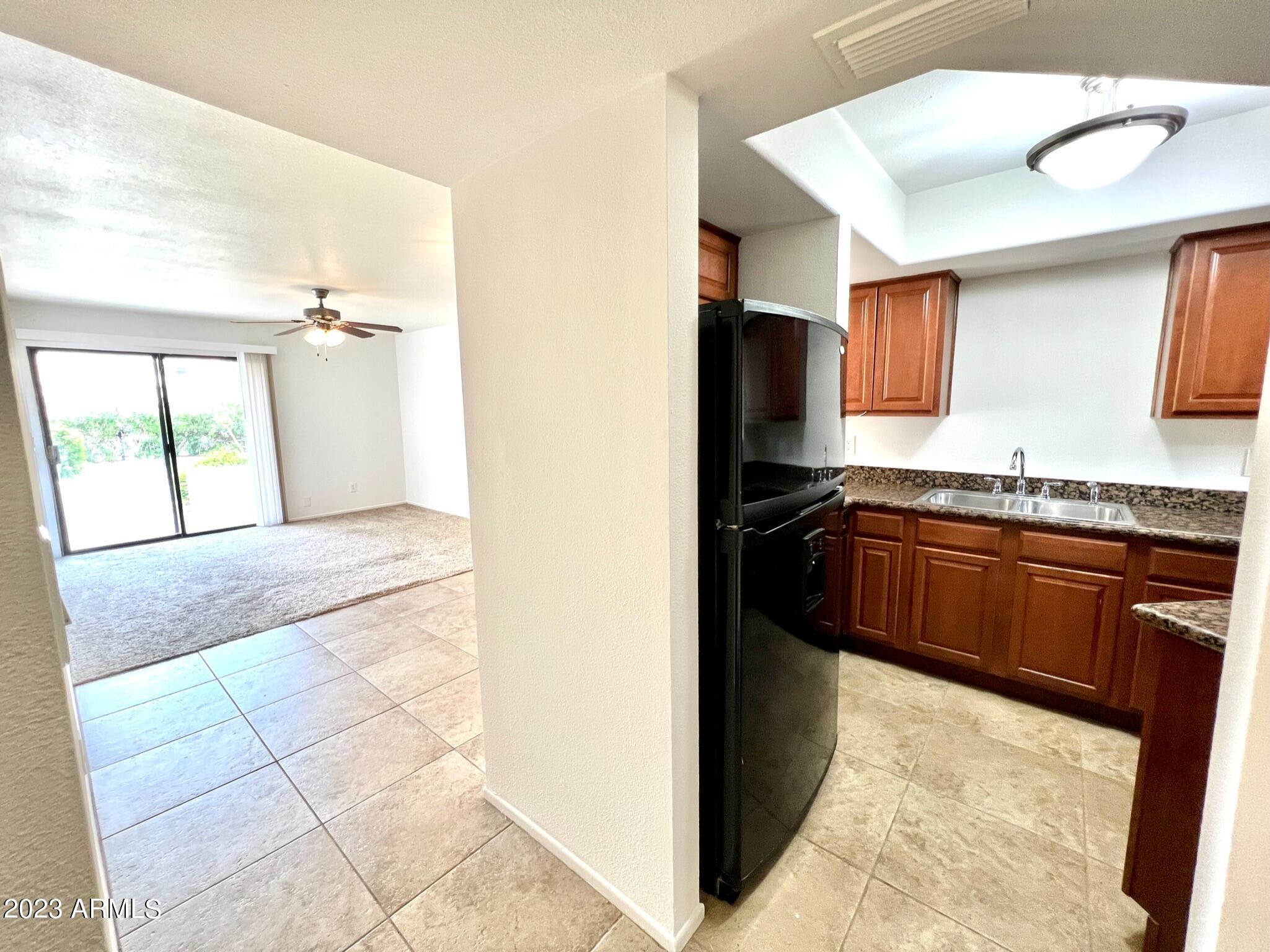 985 N GRANITE REEF Road # 129