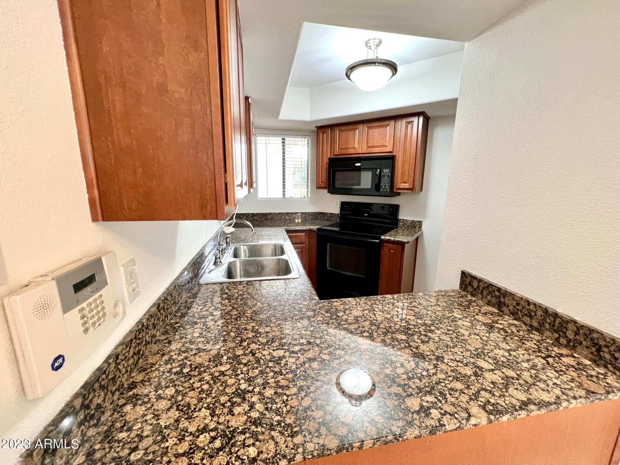985 N GRANITE REEF Road # 129