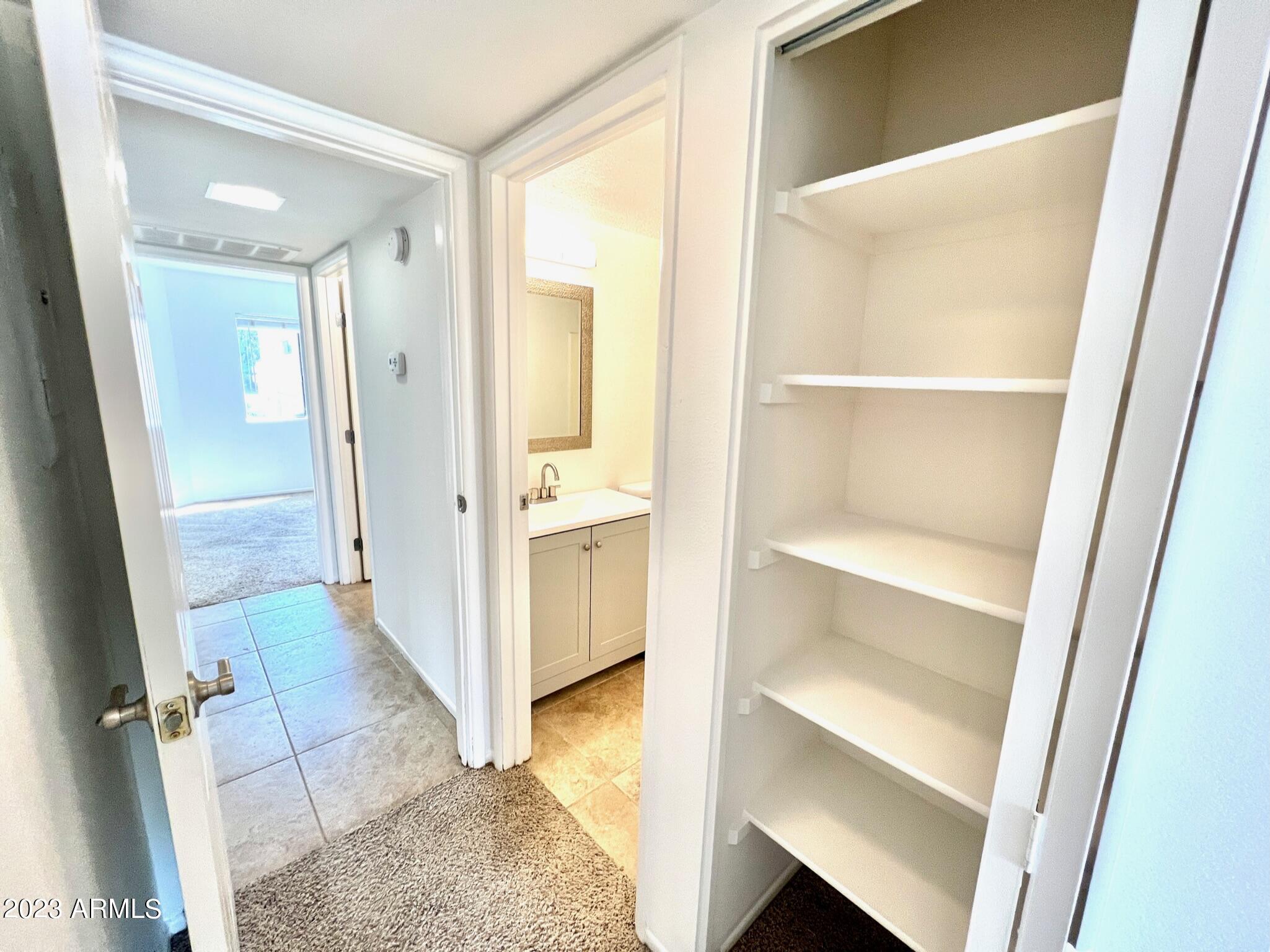 985 N GRANITE REEF Road # 129