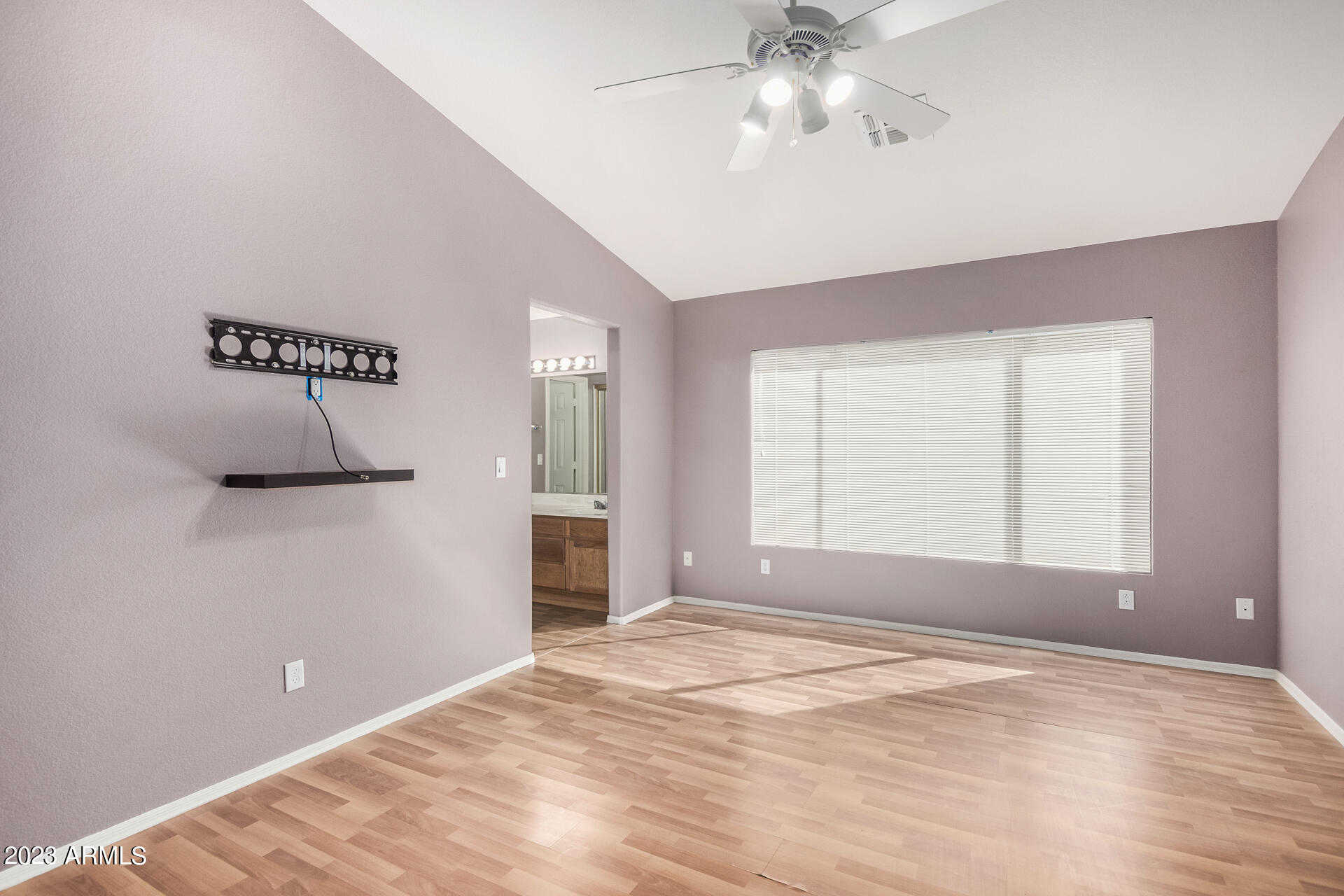 10935 W RUTH Avenue SW