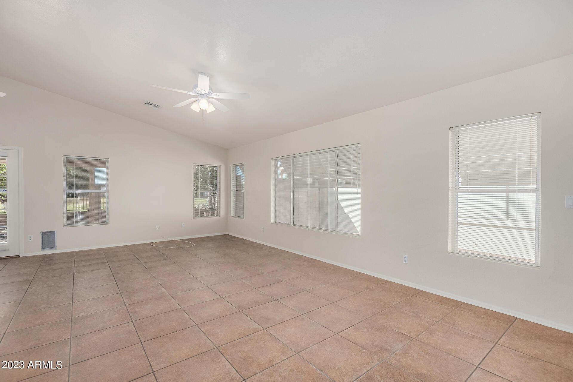 10935 W RUTH Avenue SW