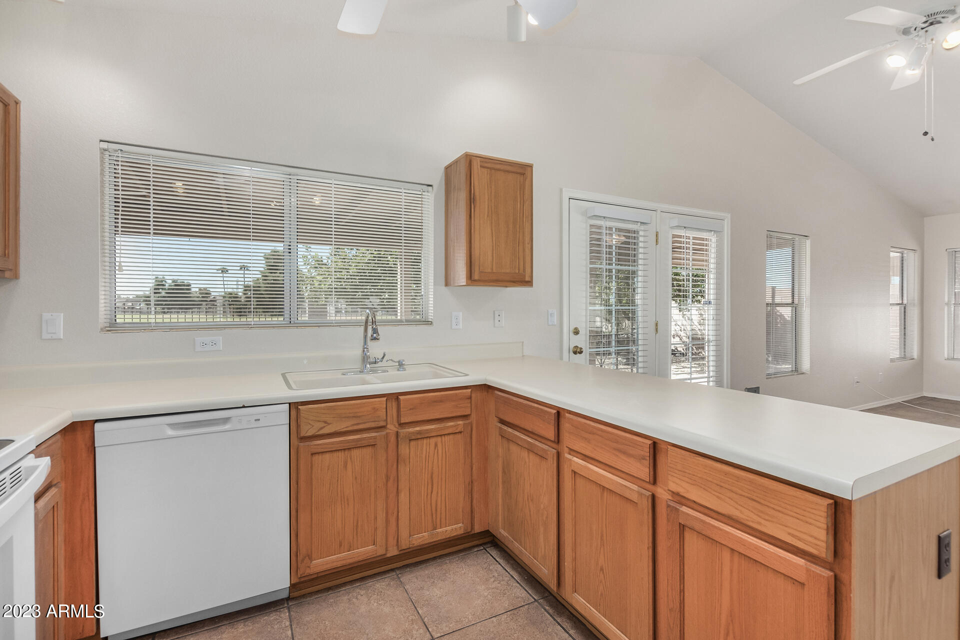 10935 W RUTH Avenue SW