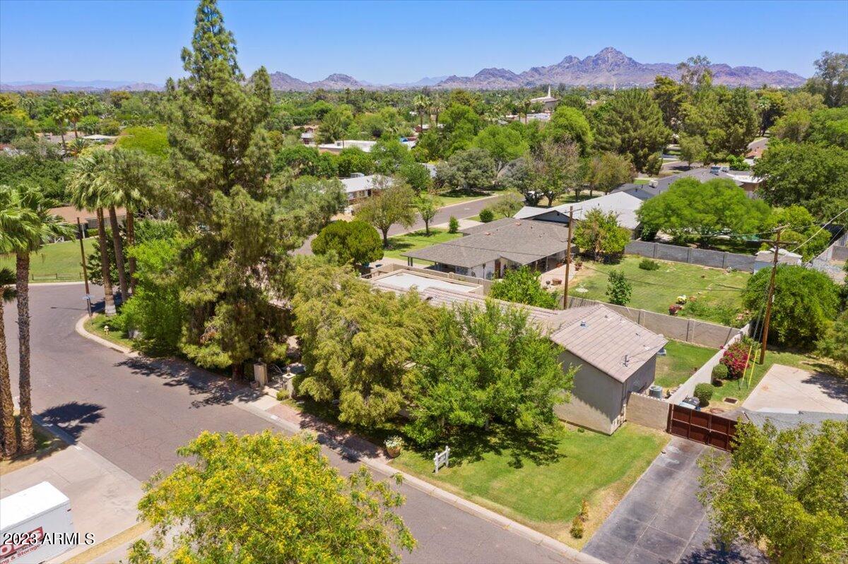 1249 W PALO VERDE Drive