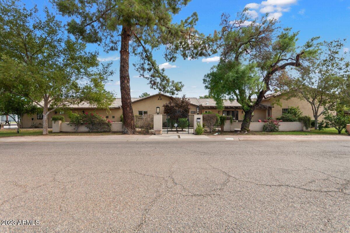 1249 W PALO VERDE Drive