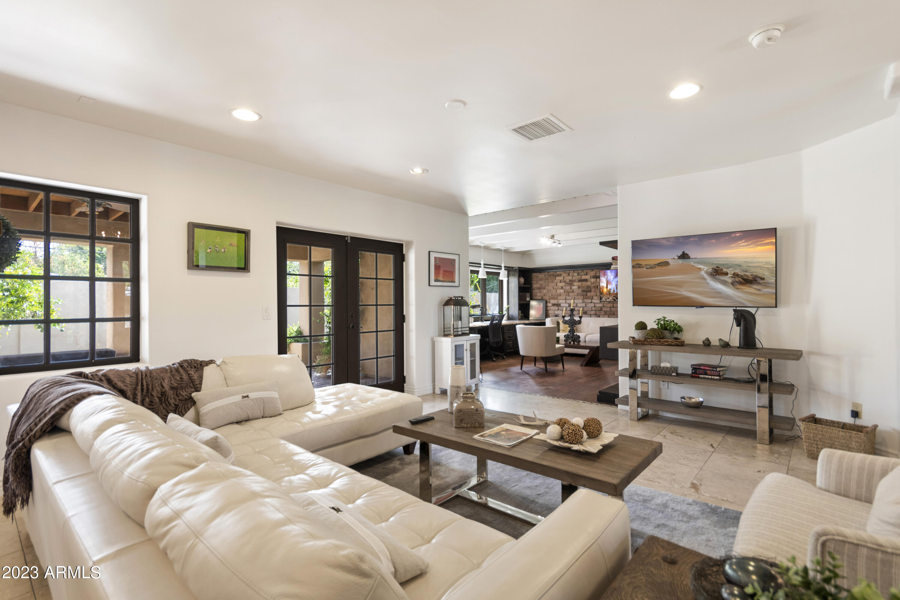 1249 W PALO VERDE Drive