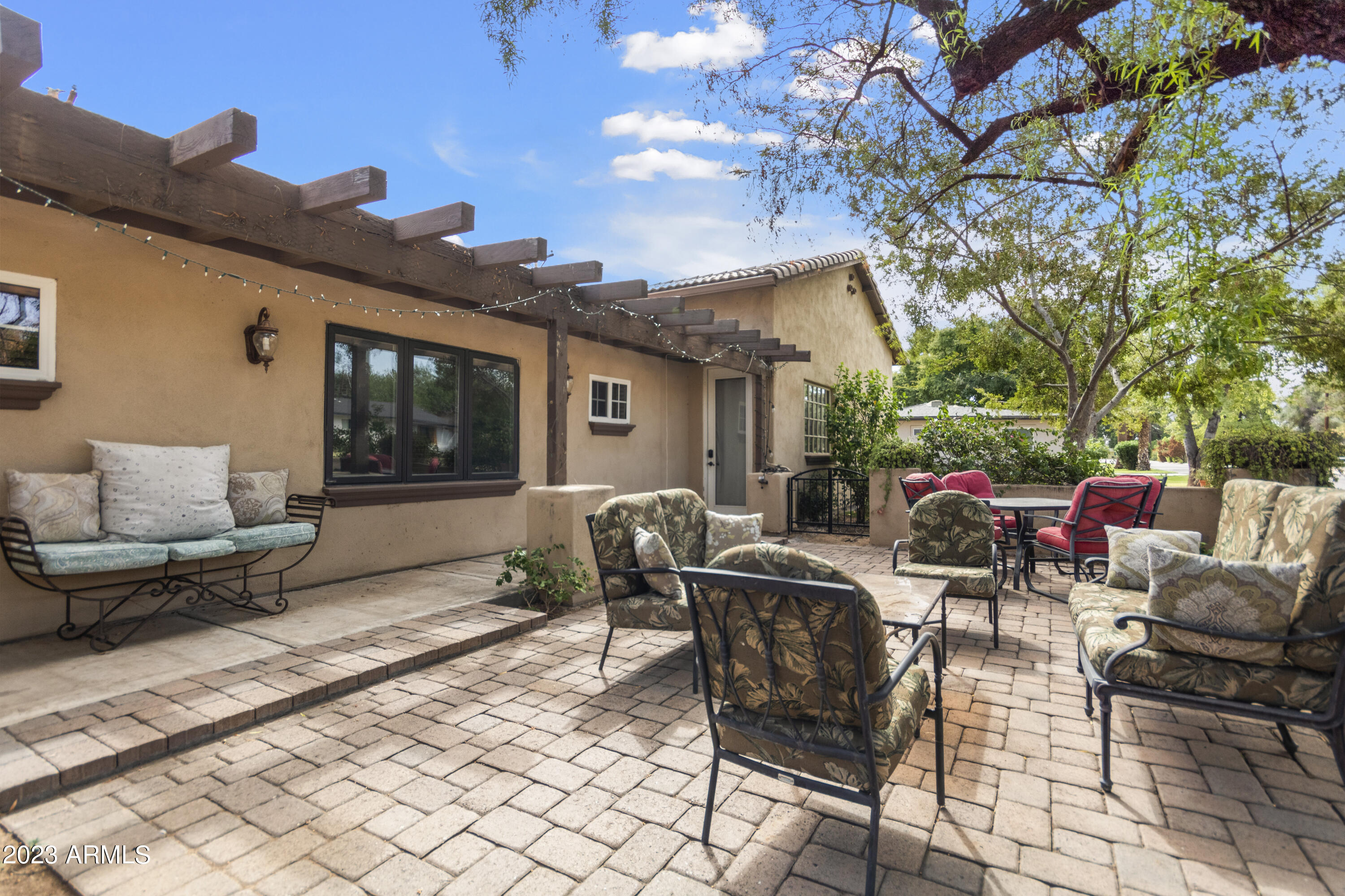 1249 W PALO VERDE Drive