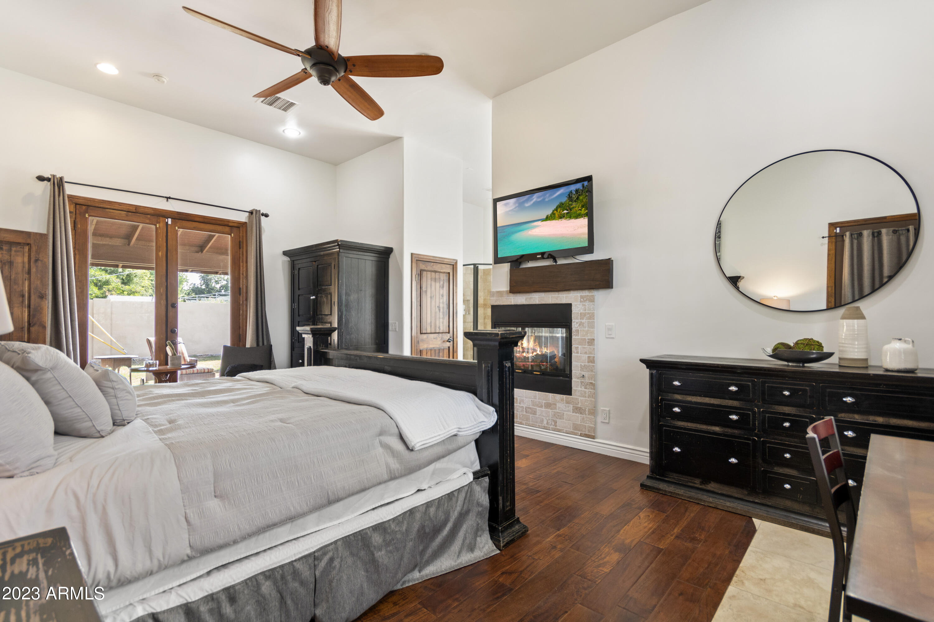 1249 W PALO VERDE Drive