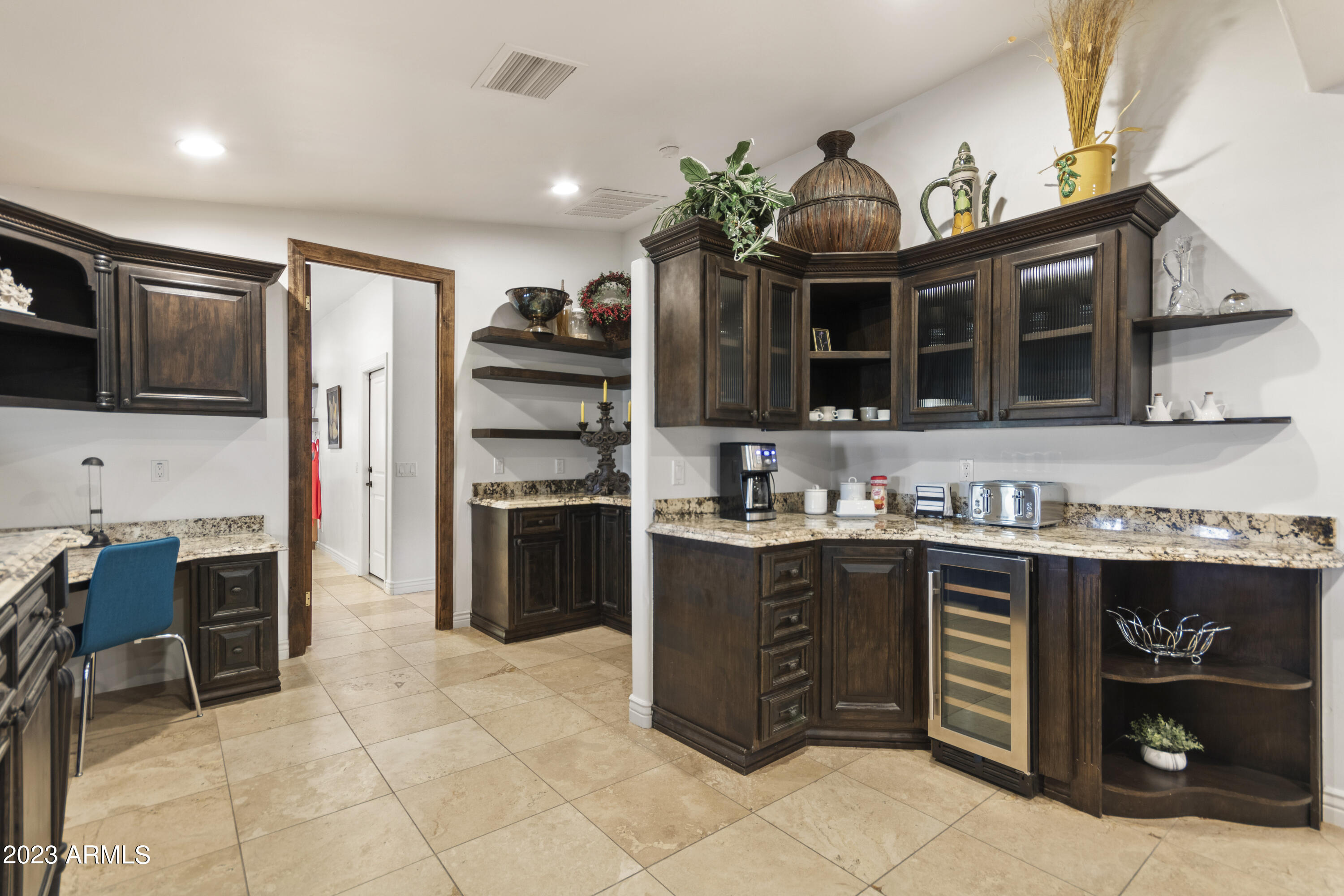 1249 W PALO VERDE Drive